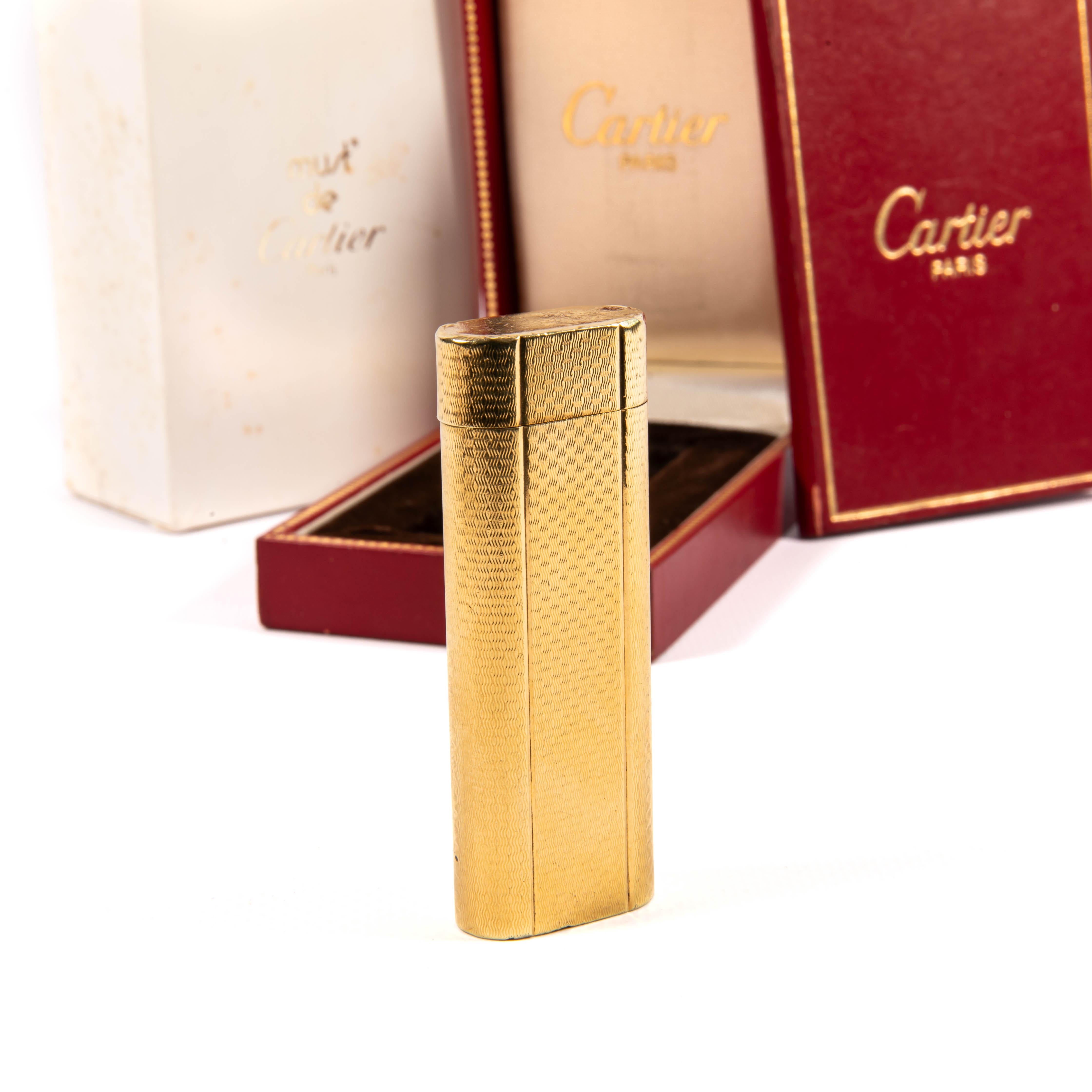 Women's or Men's Vintage Gold Plated Cartier Les Must Lighter 1970s in Box