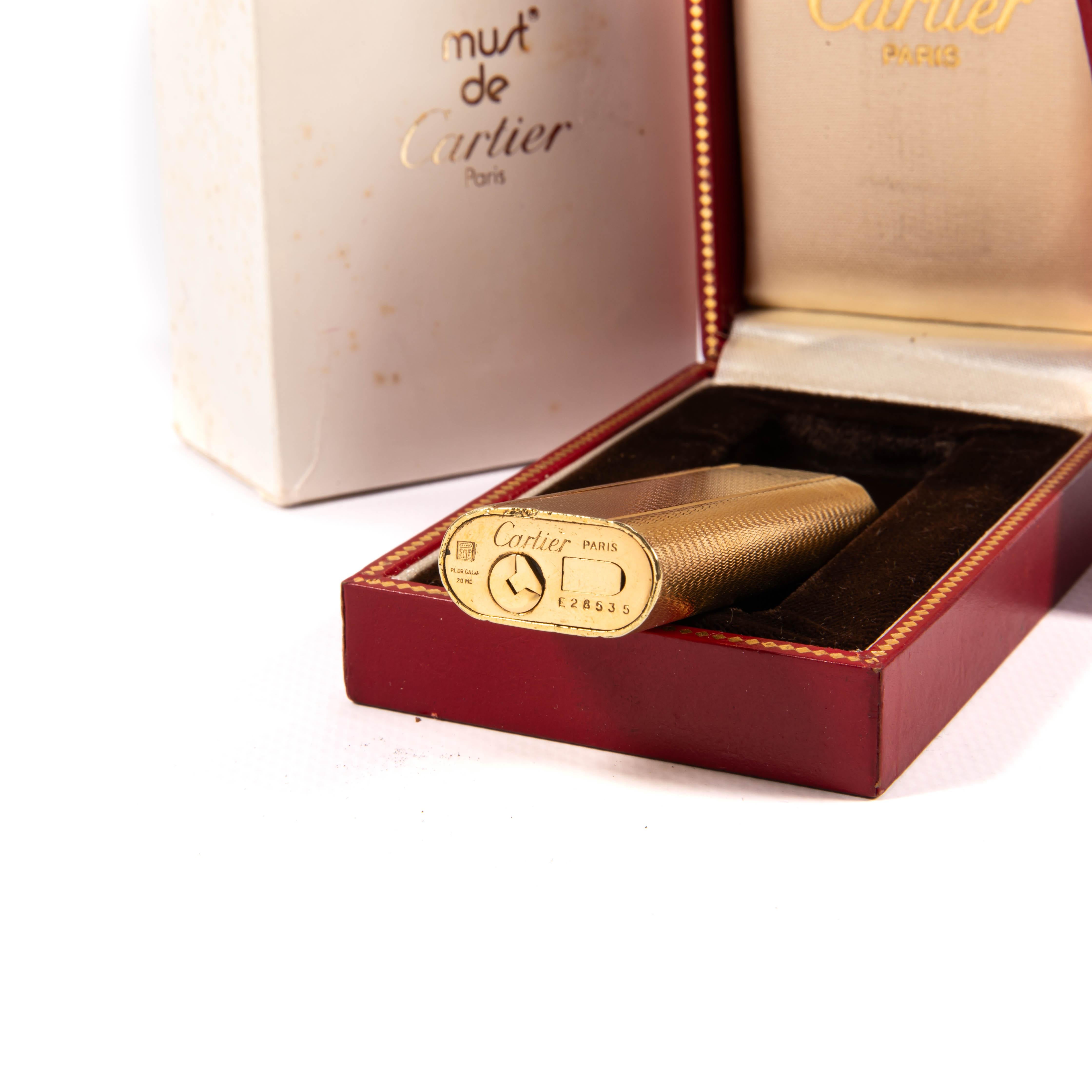 Vintage Gold Plated Cartier Les Must Lighter 1970s in Box 5
