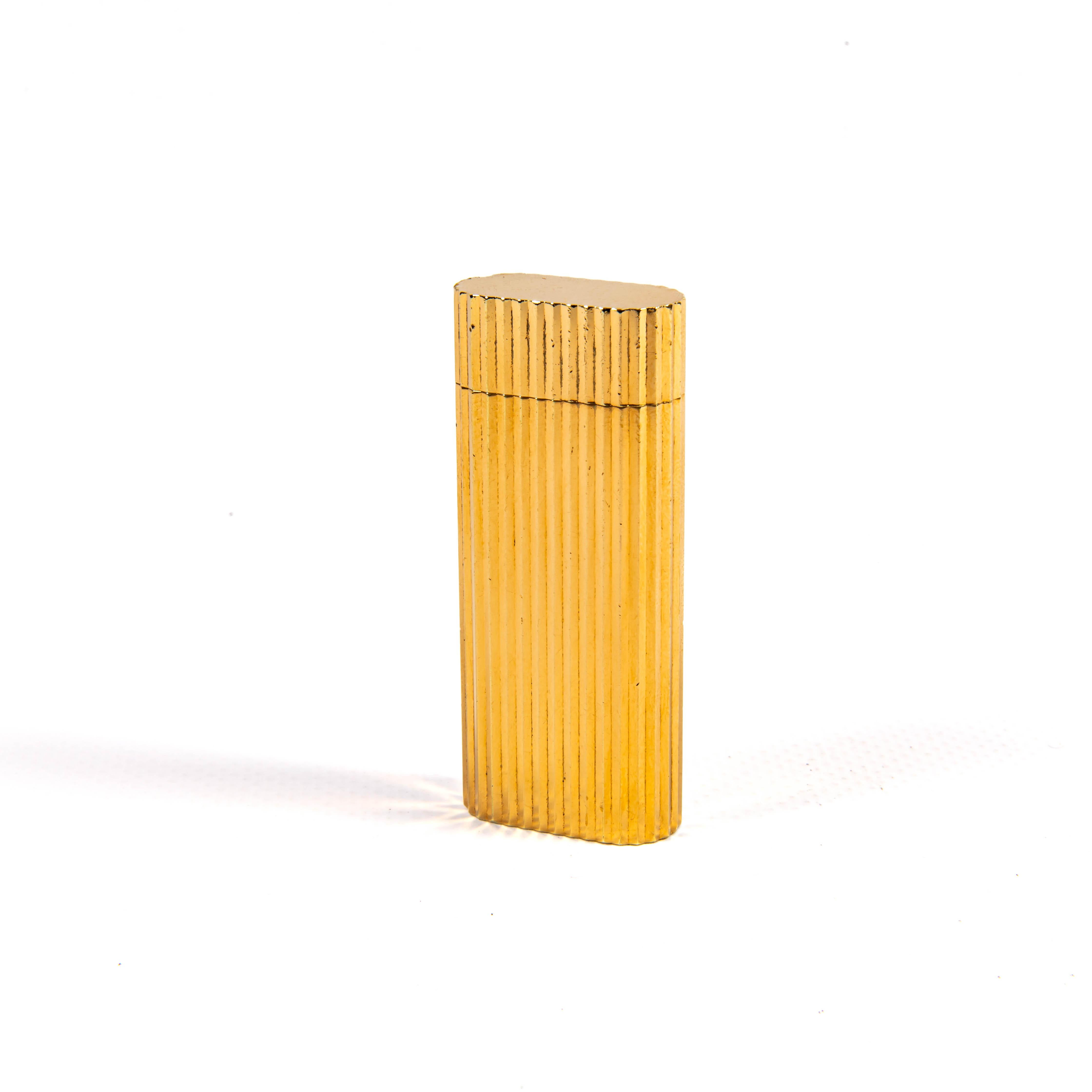 Cartier, a maison synonymous with luxury and sophistication, has long set the standard for exquisite craftsmanship and timeless design. Their lighters, particularly the vintage editions, echo Cartier’s illustrious heritage and are revered for their
