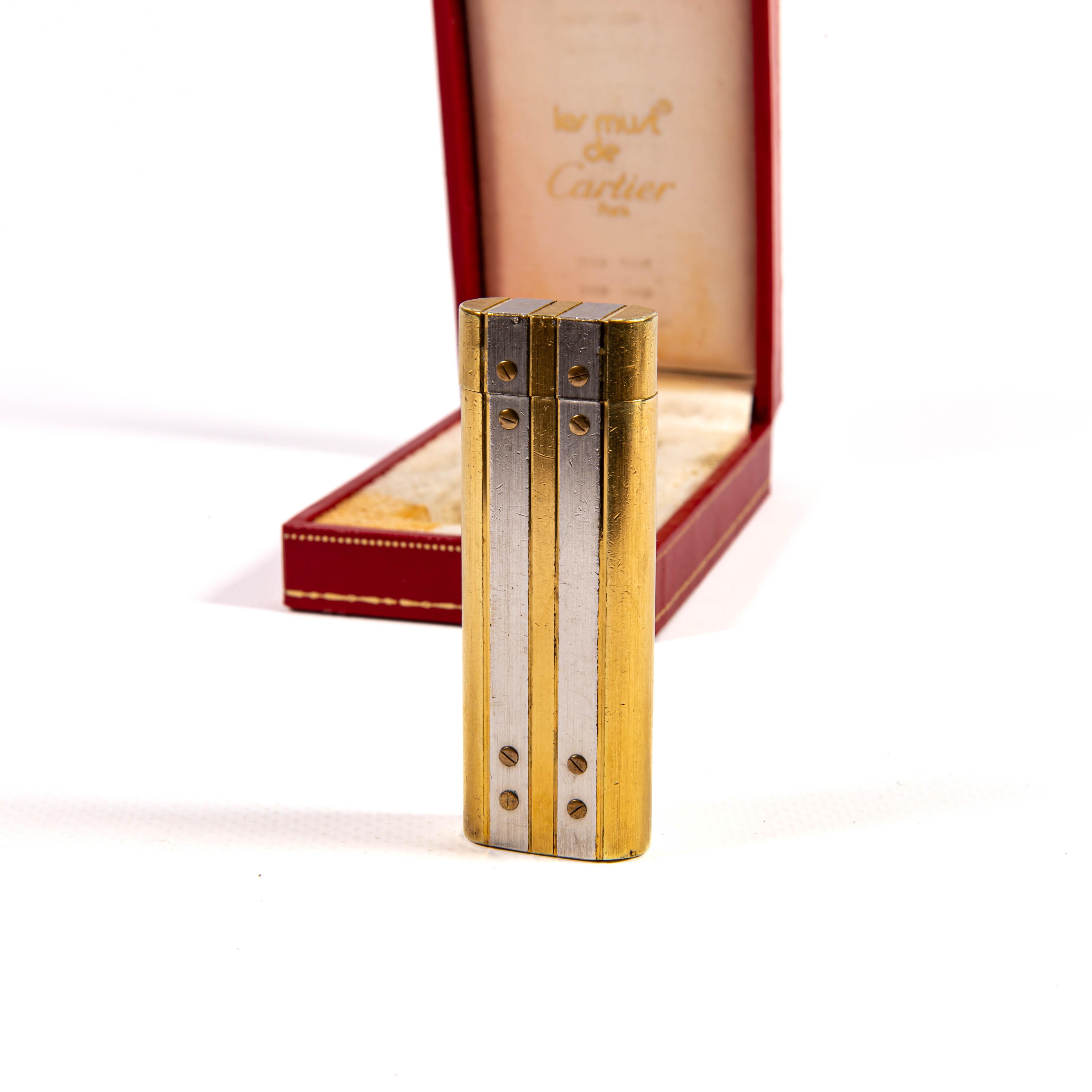 Vintage Gold Plated CARTIER Santos Lighter in Box 1980 Bon état - En vente à DELFT, NL