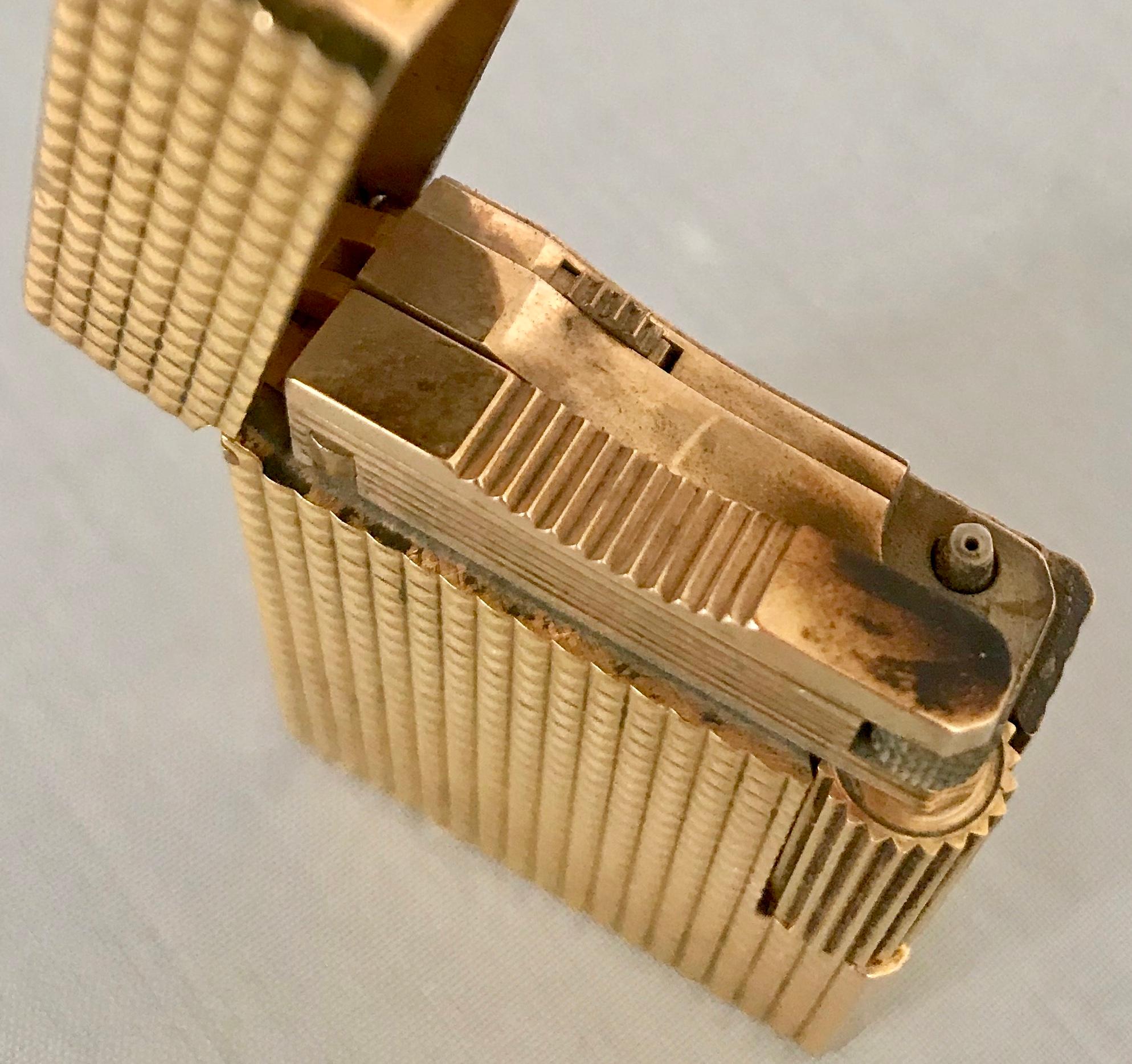 20th Century Vintage Gold-Plated Diamond Head Pocket Gas Lighter By S. T. Dupont, Paris
