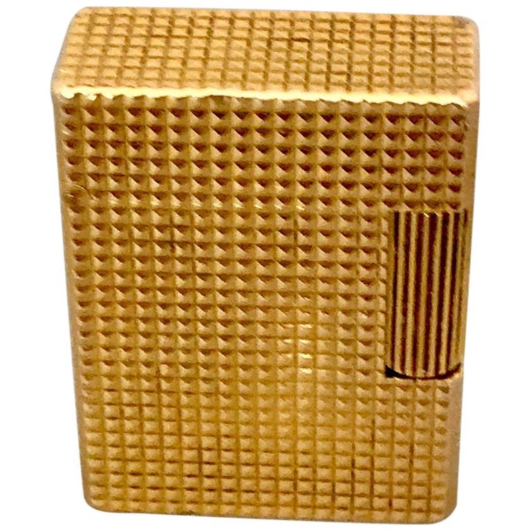 Smil log Van Vintage Gold-Plated Diamond Head Pocket Gas Lighter By S. T. Dupont, Paris  at 1stDibs