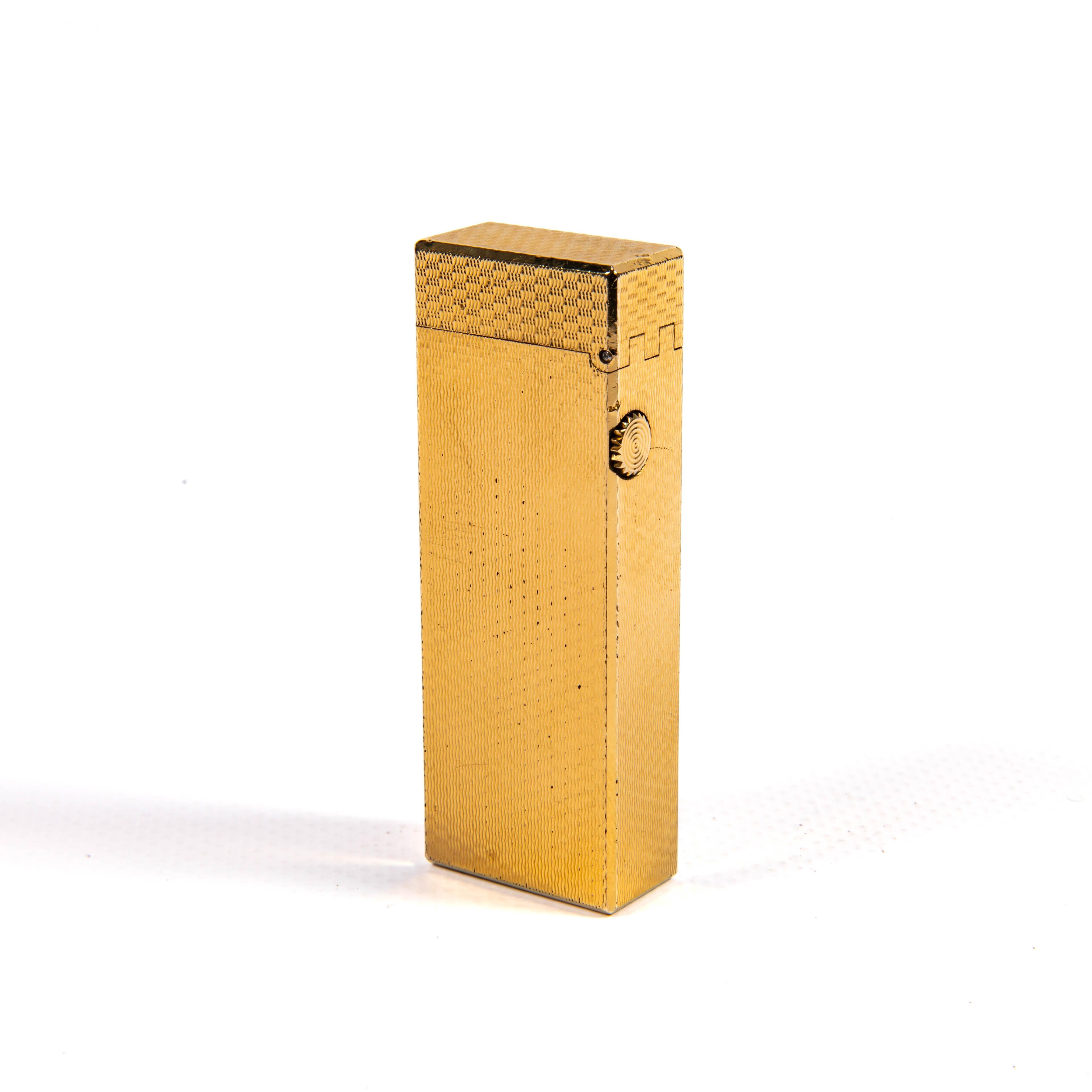Women's or Men's Vintage Gold Plated DUNHILL Rollagas Basket Lighter 1970s For Sale