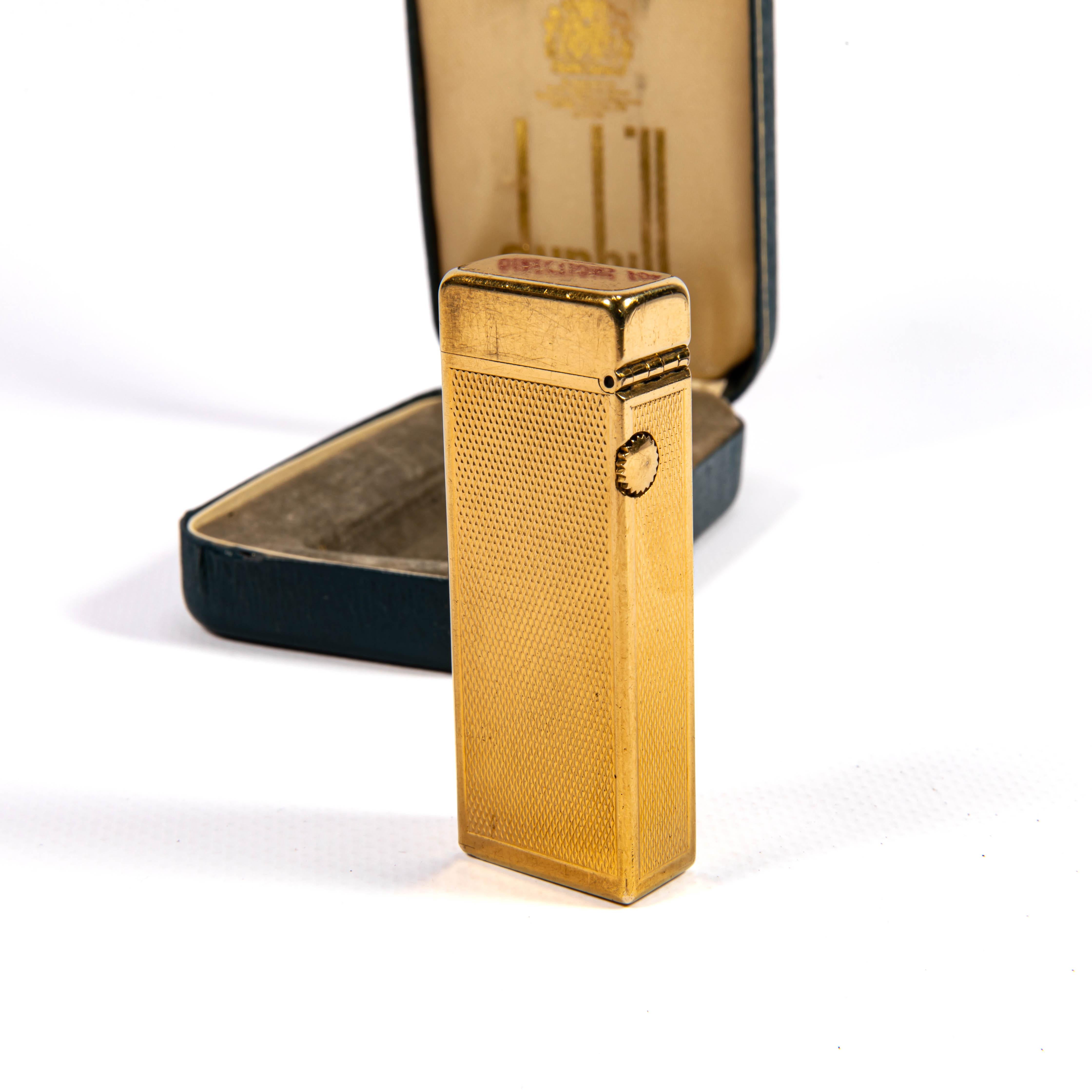 Women's or Men's Vintage Gold Plated DUNHILL Rollagas Lighter Fine Barley in Box 1968 For Sale
