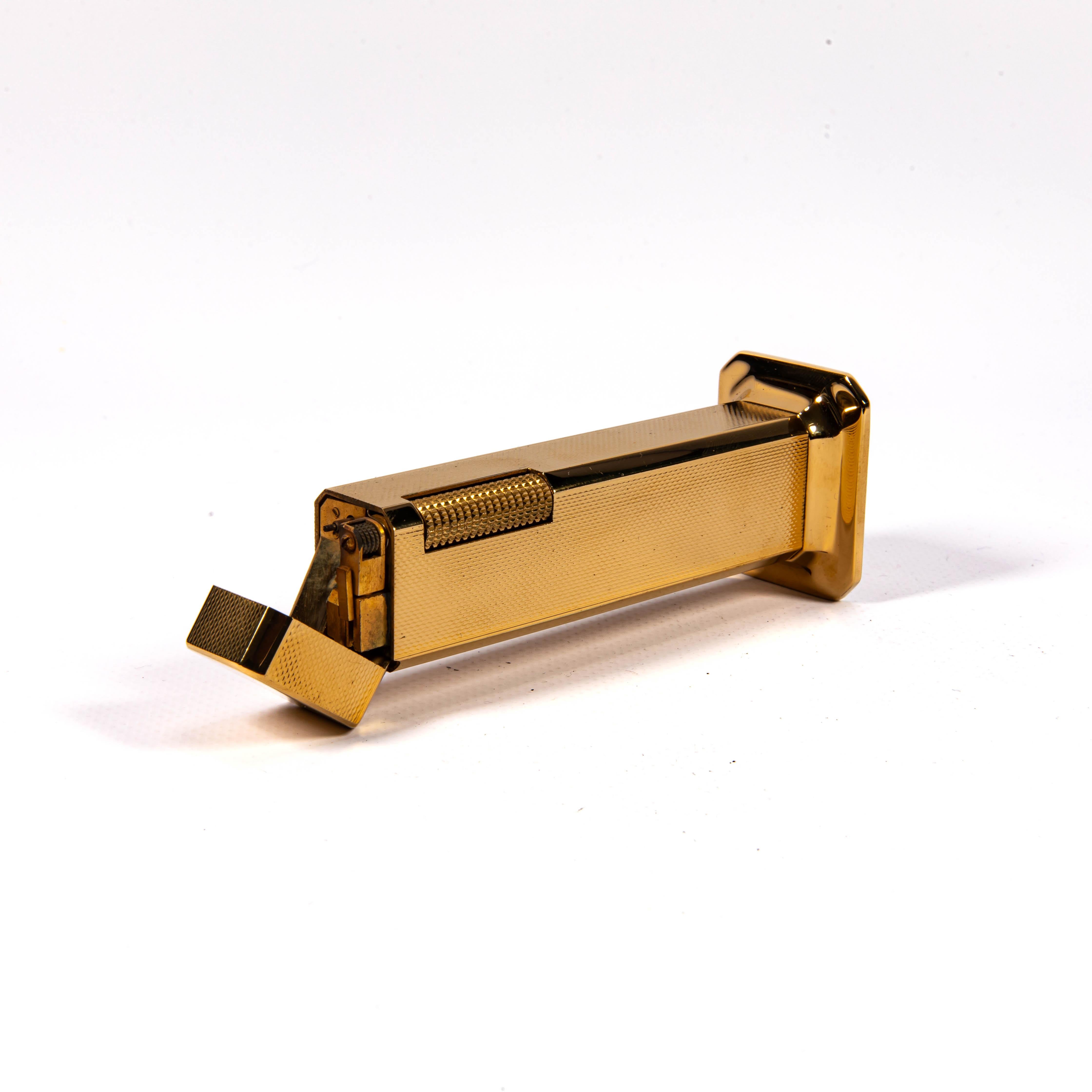 Vintage Gold Plated DUNHILL Tallboy Lighter Barley 1980s For Sale 4
