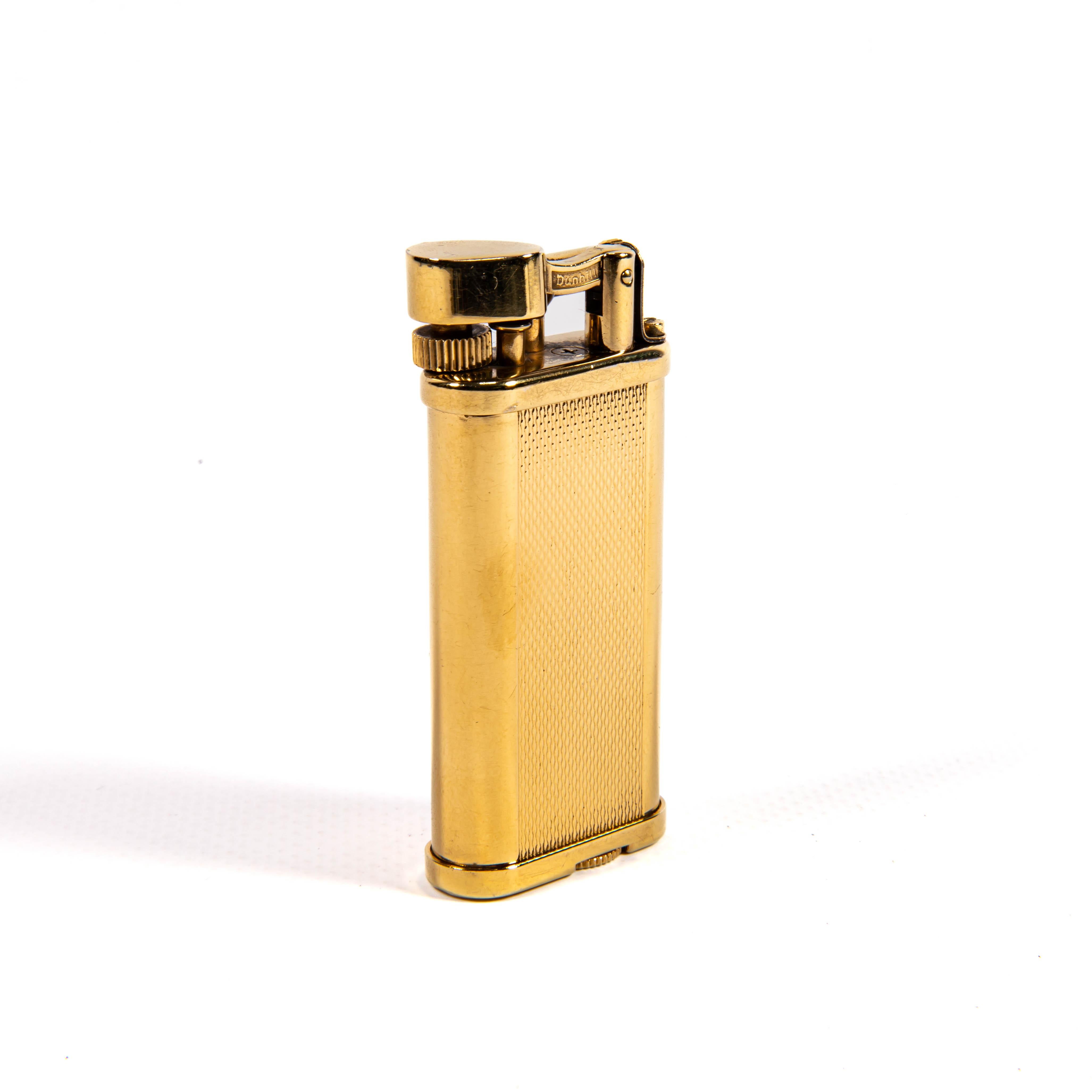 DUNHILL Briquet de barley unique vintage plaqué or, années 1990 Unisexe en vente