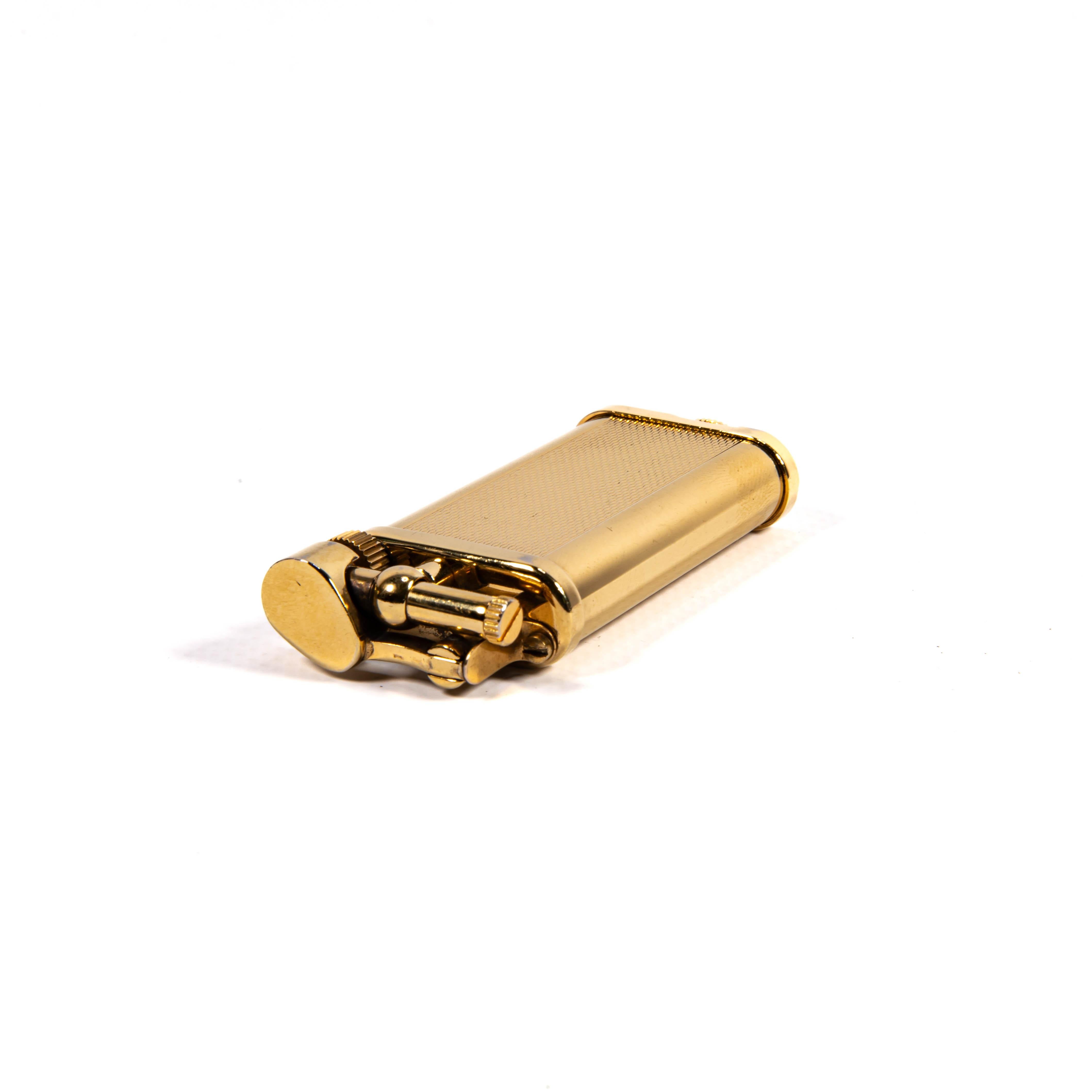DUNHILL Briquet de barley unique vintage plaqué or, années 1990 en vente 3