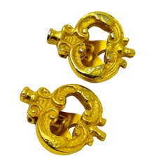 Vintage gold plated etruscan designer clip on earrings