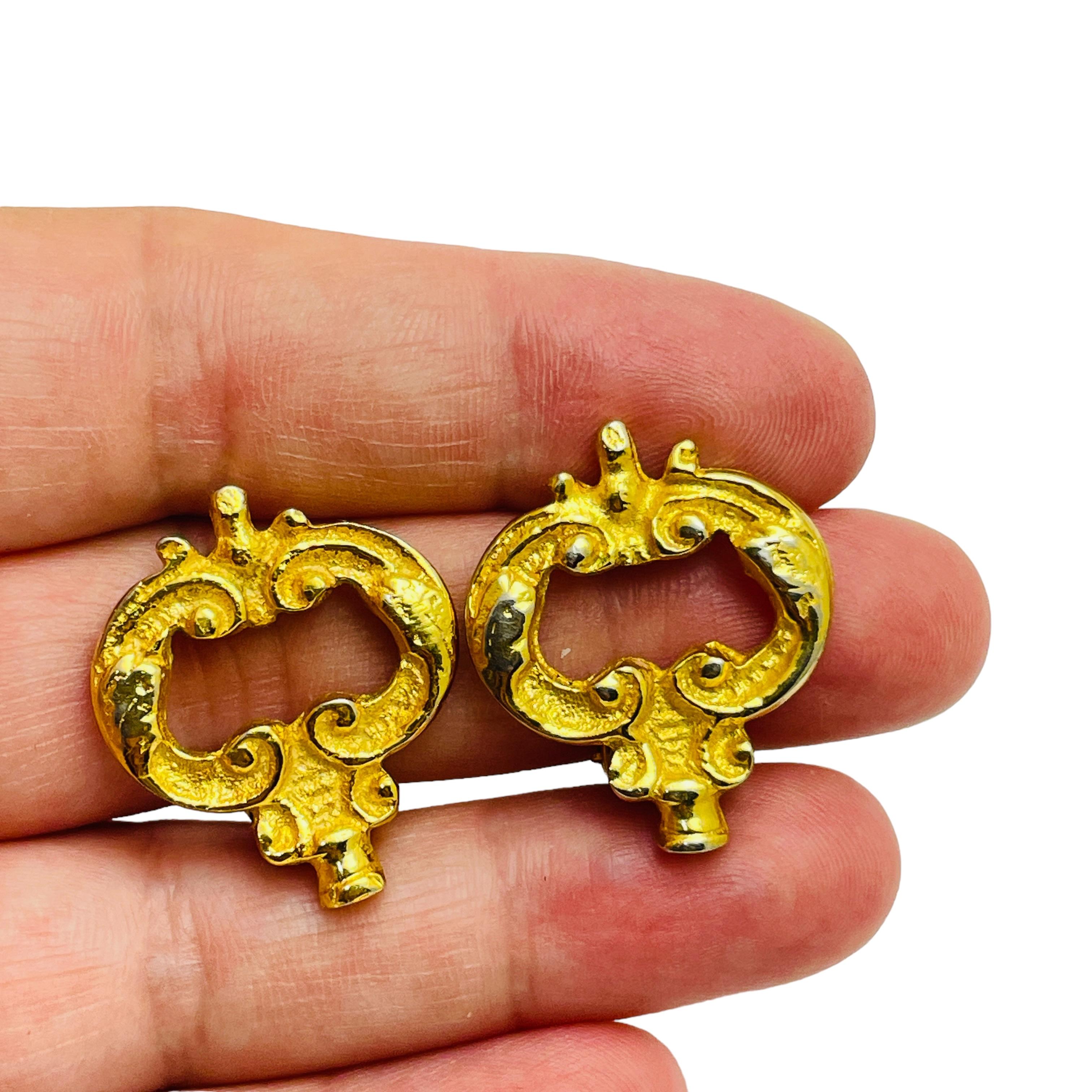 Women's Vintage gold plated etruscan designer clip on earrings For Sale