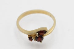 Vintage gold plated garnet ring.