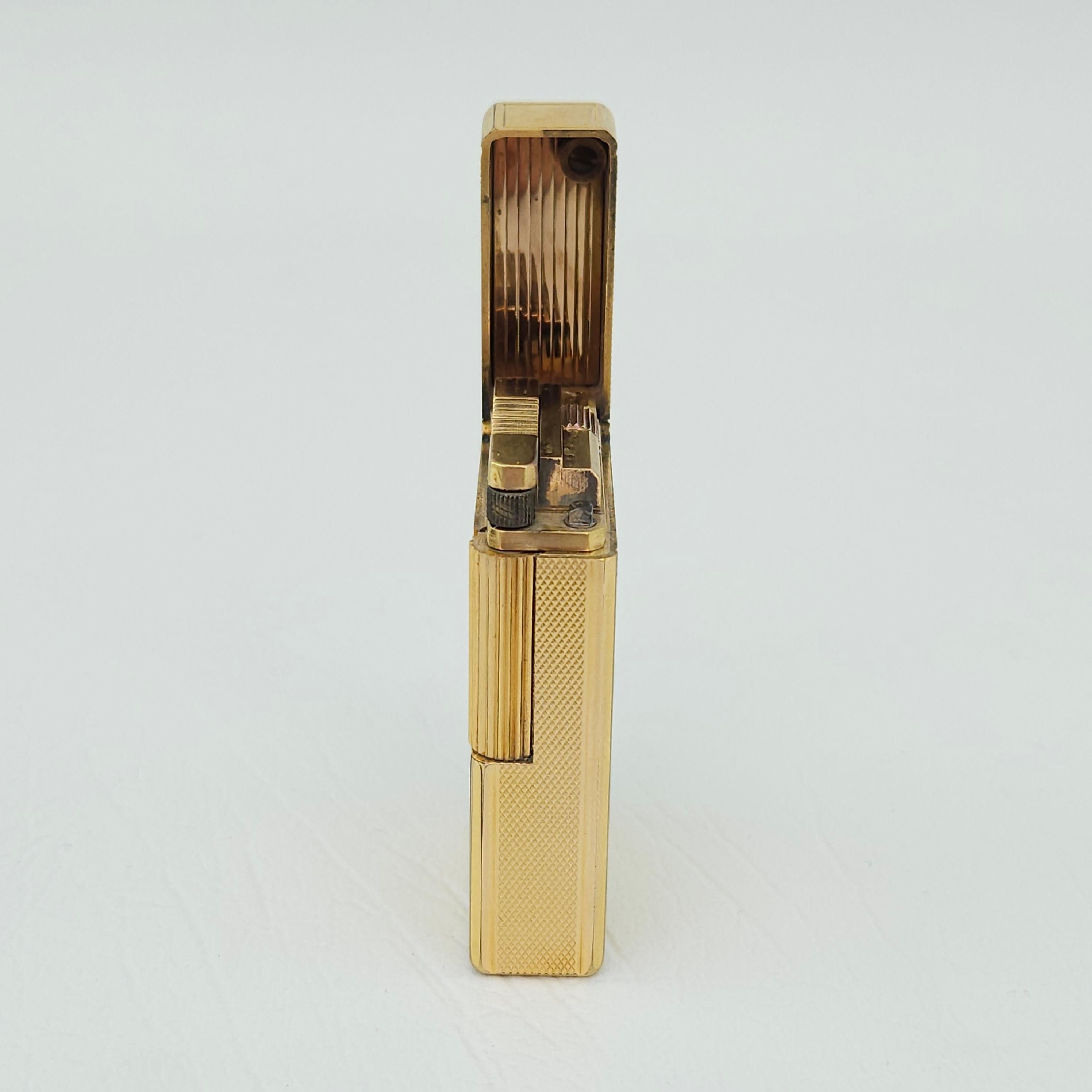 Late 20th Century Vintage Gold-Plated Gas Lighter By S. T. Dupont, Paris For Sale