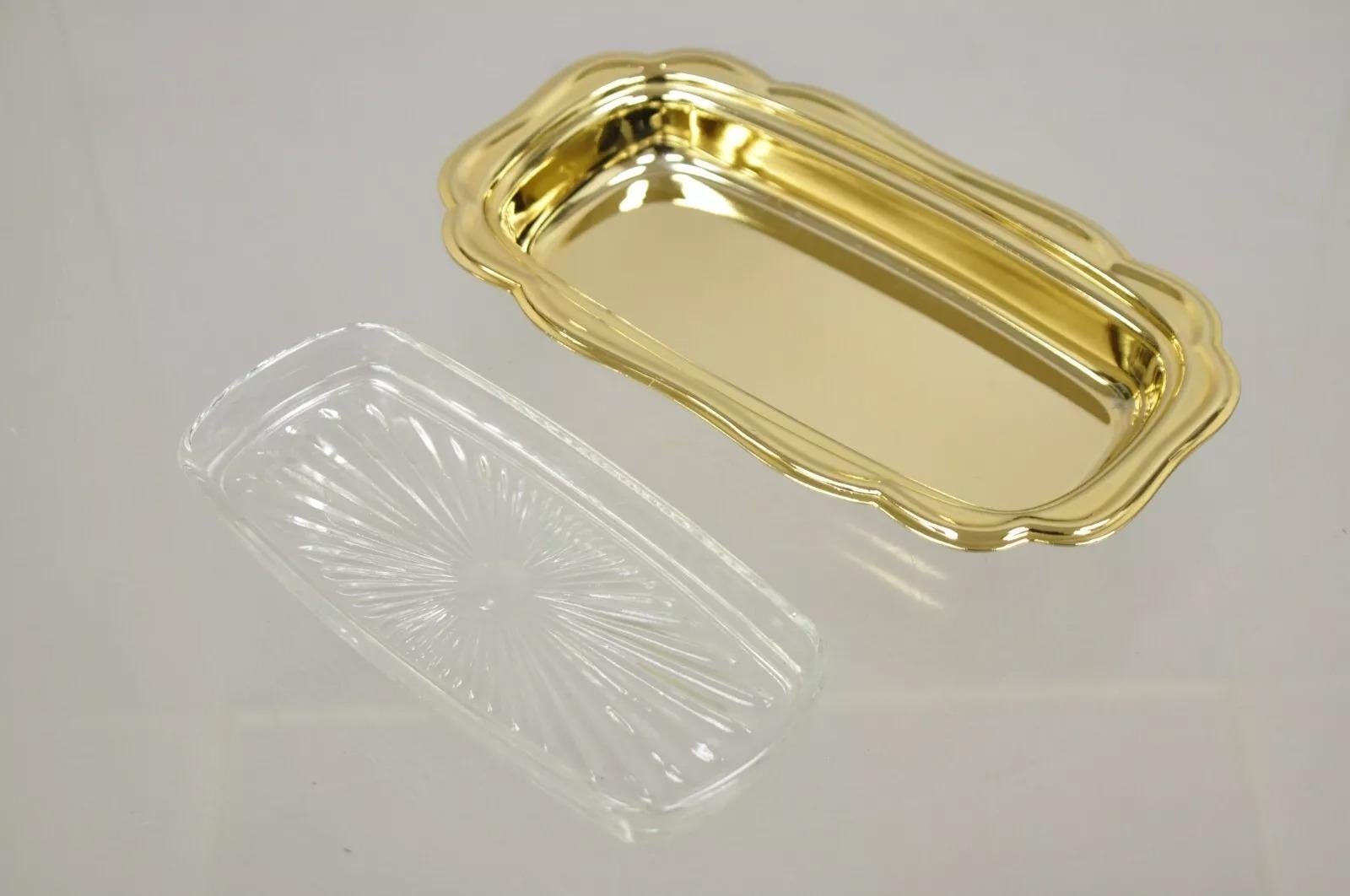 Antiguo Plato de Mantequilla de la Regencia de Hollywood de Metal Dorado con Forro de Cristal en Bueno estado para la venta en Philadelphia, PA
