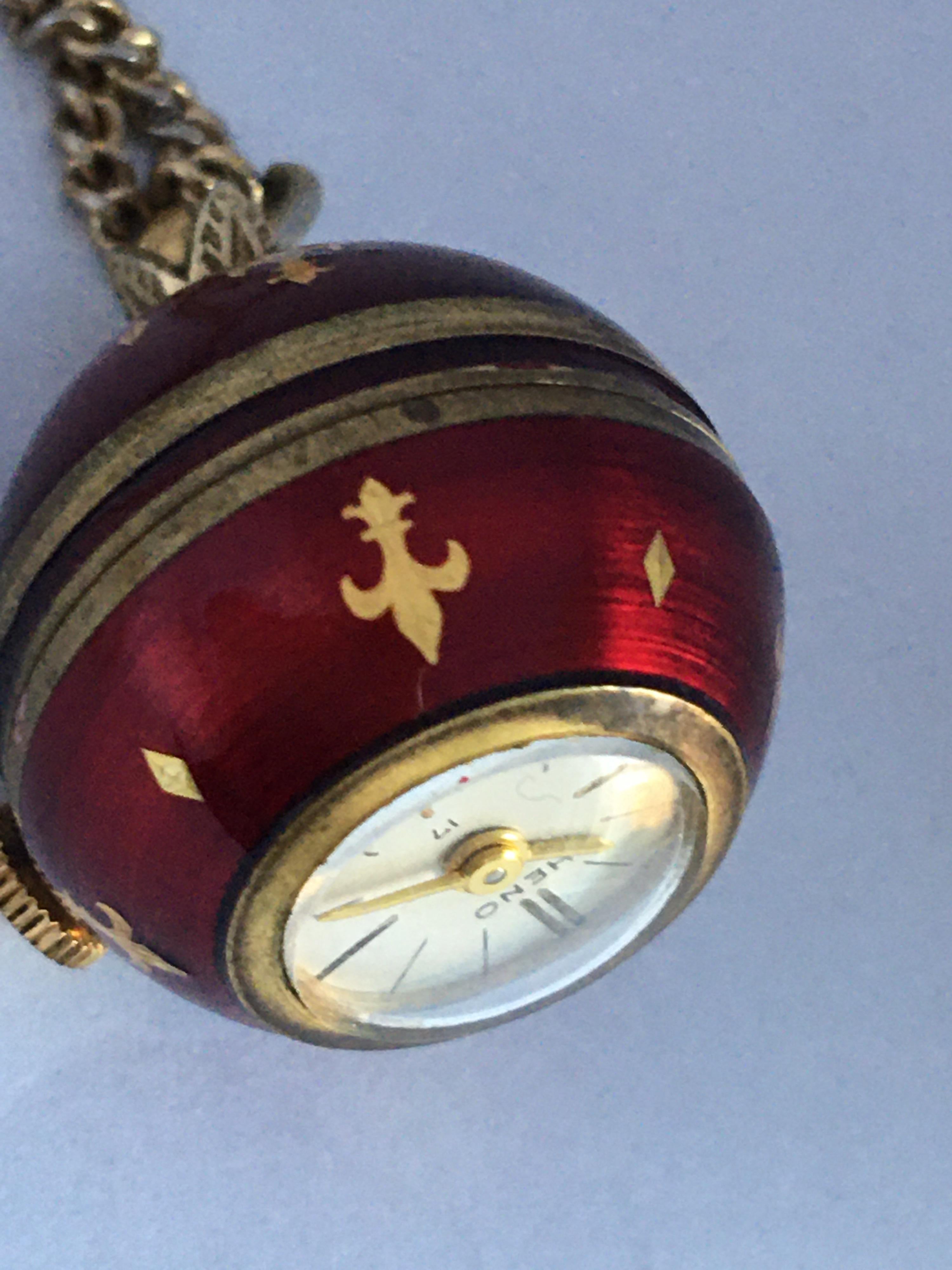 Vintage Gold-Plated Red Enamel Guilloche Hand-Winding Ball Pendant Swiss Watch For Sale 3