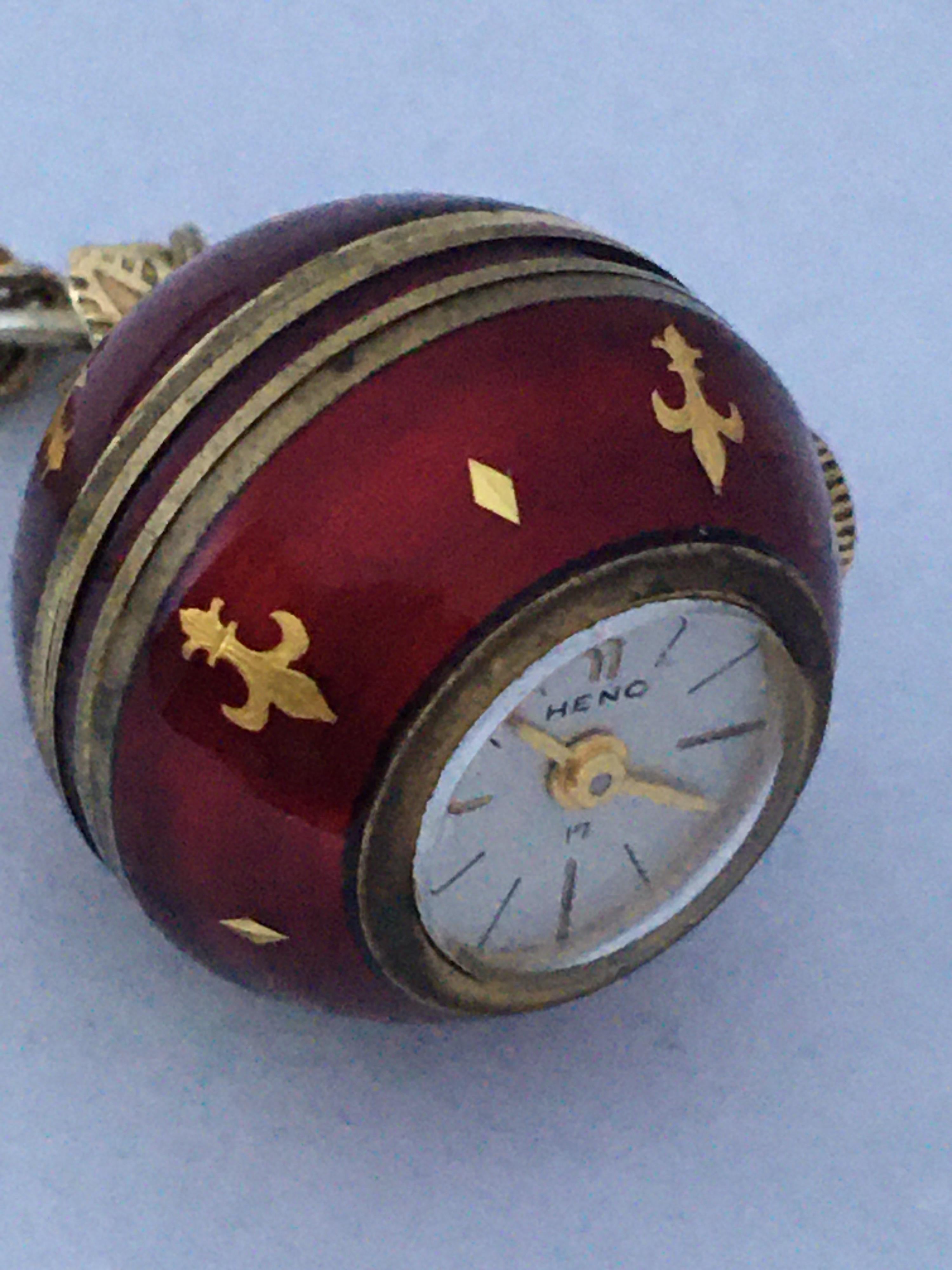 Vintage Gold-Plated Red Enamel Guilloche Hand-Winding Ball Pendant Swiss Watch In Good Condition For Sale In Carlisle, GB