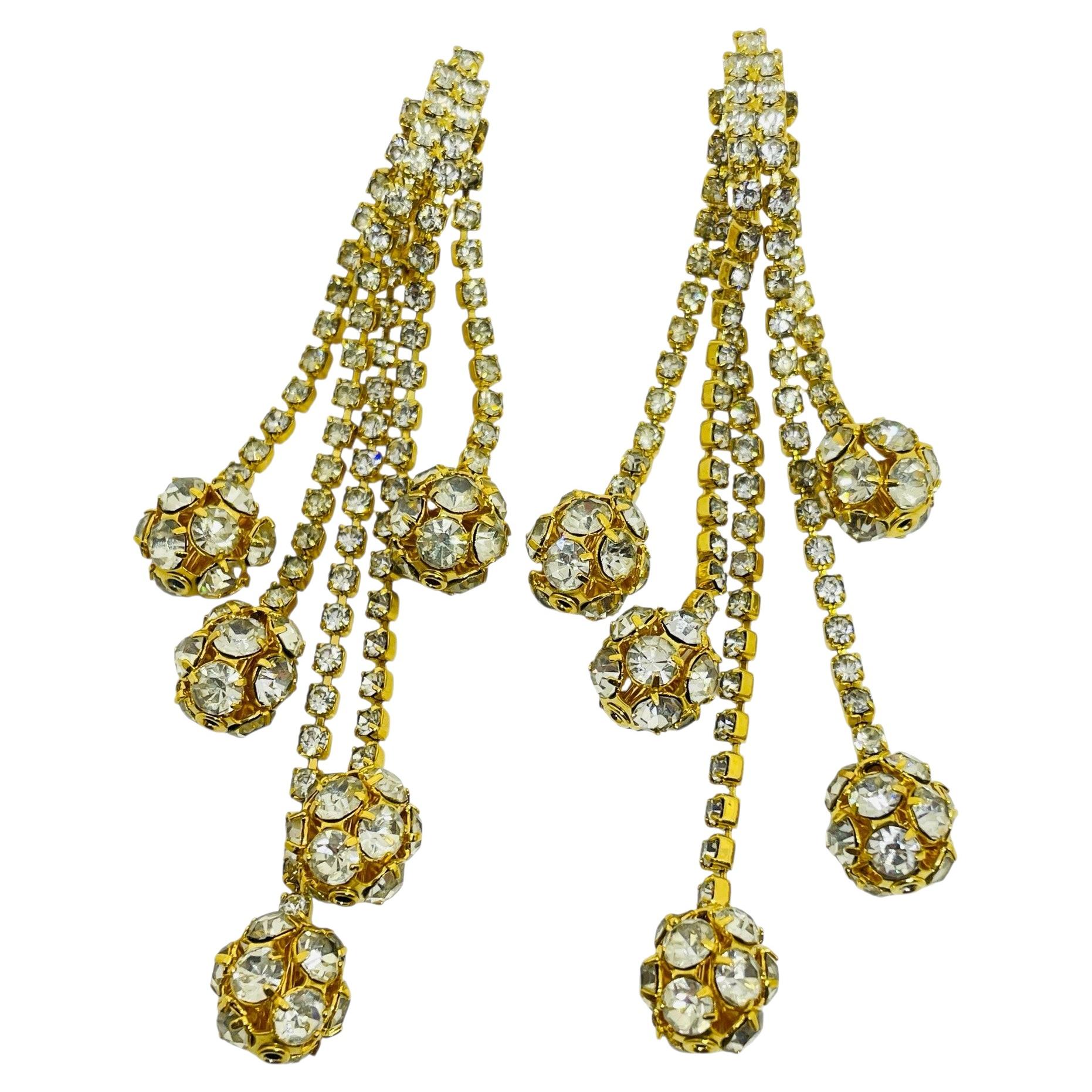Designer-Ohrclips mit vergoldeten Strass-Anhängern im Vintage-Stil