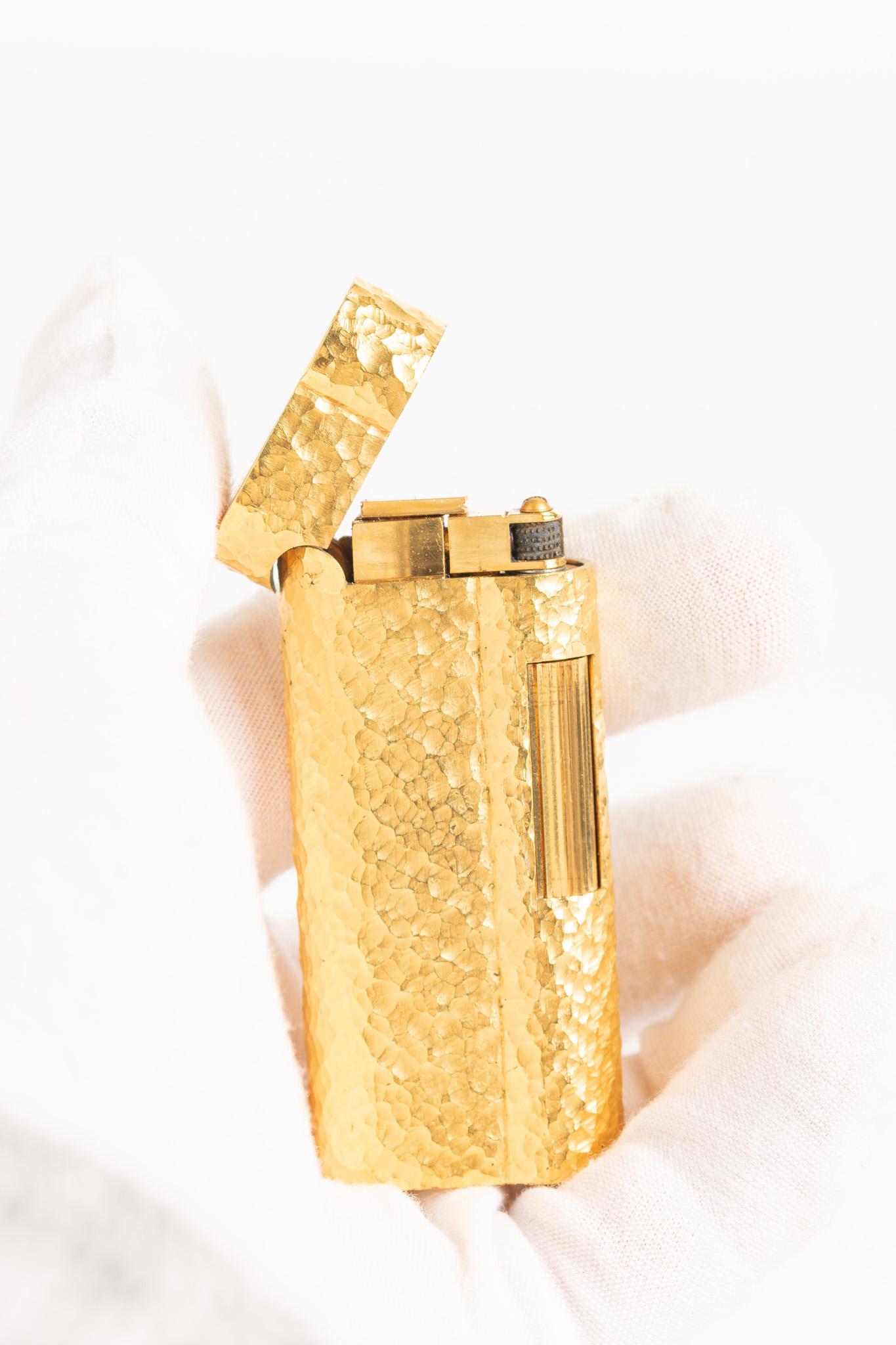 Vintage Gold Plated 's' Type Dunhill Lighter In Good Condition In Portland, England