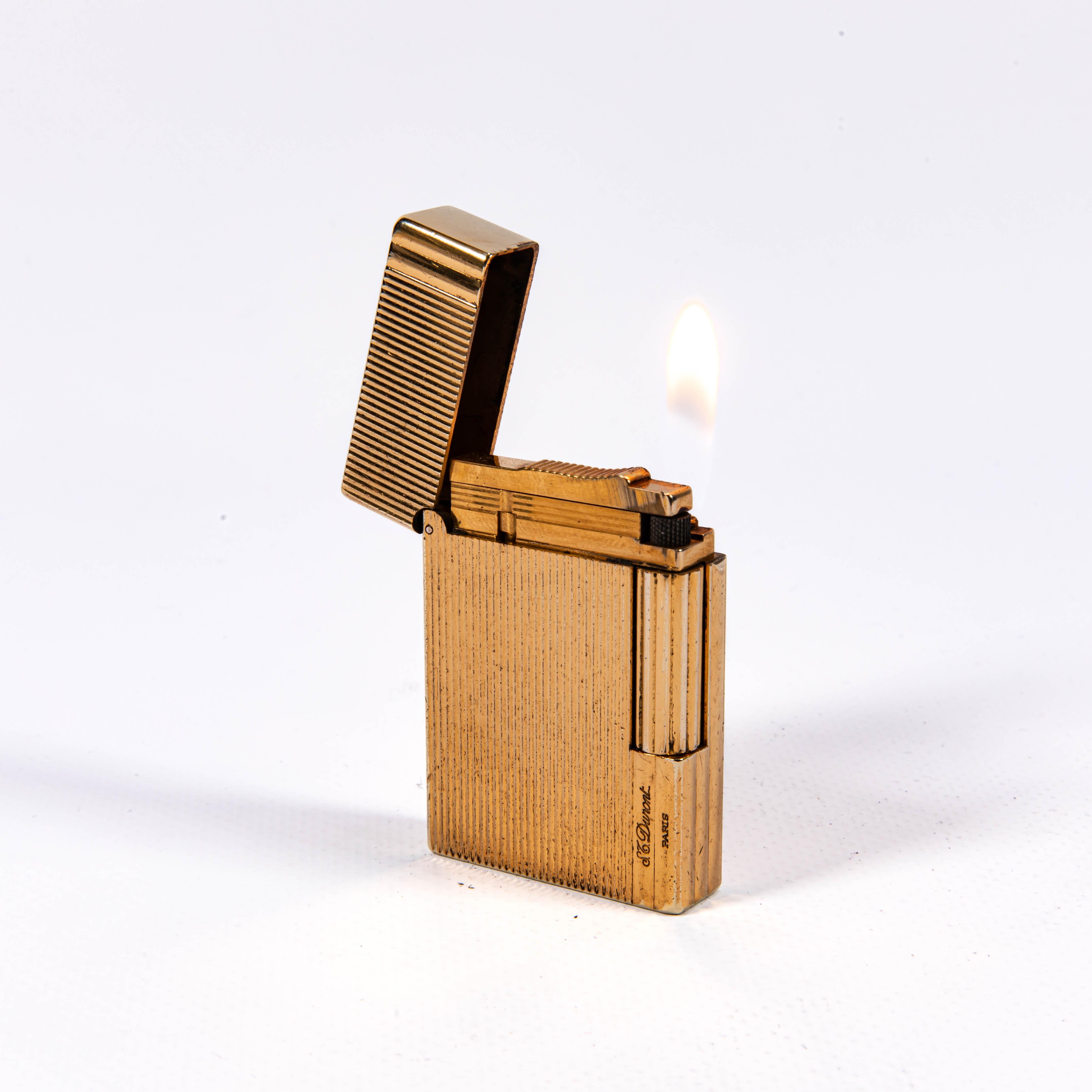 Vintage Gold Plated S.T. DUPONT Gatsby Lighter 1990s in vendita 2