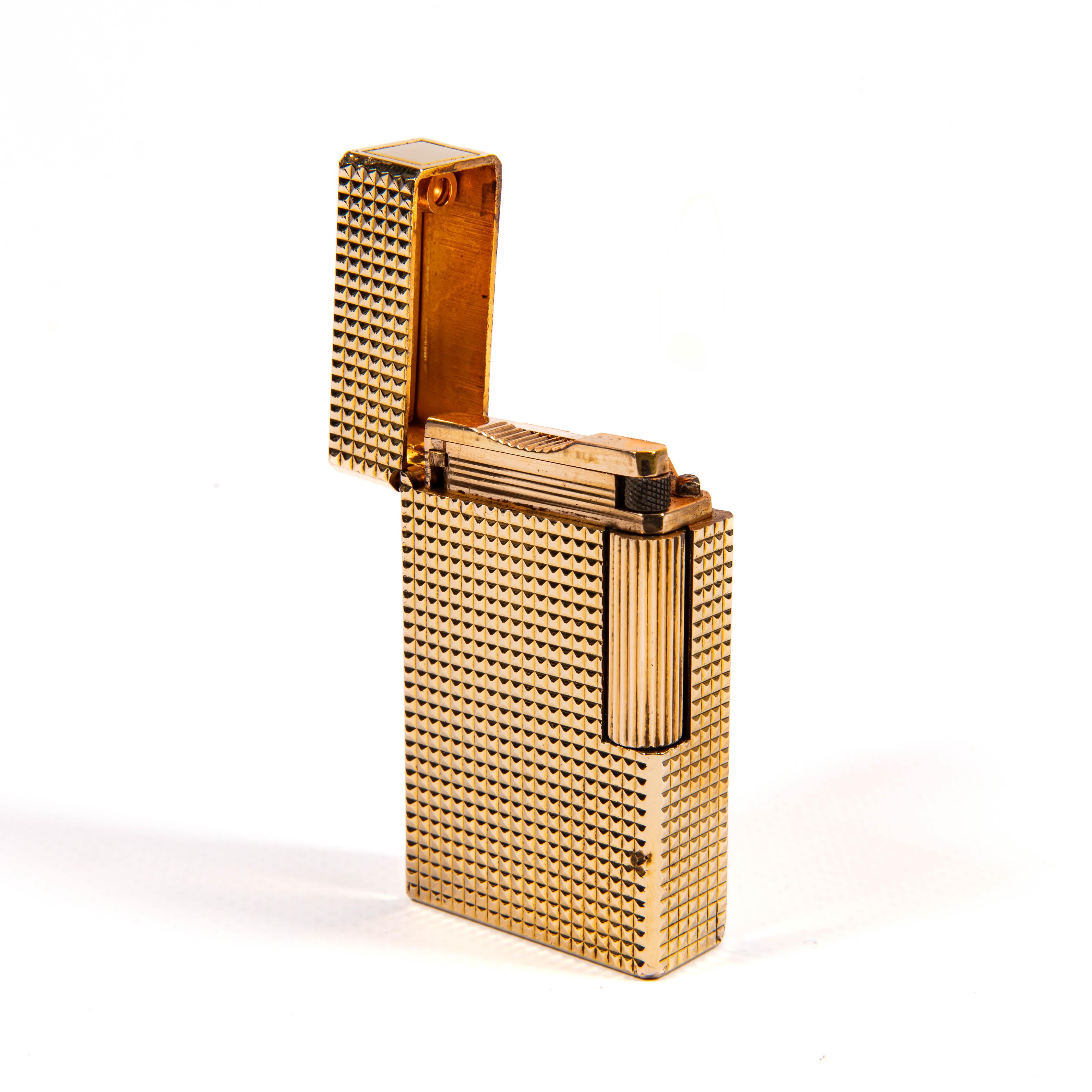 Vintage Gold Plated S.T. DUPONT Ligne 1 BR Regular Lighter 1980s For Sale 2