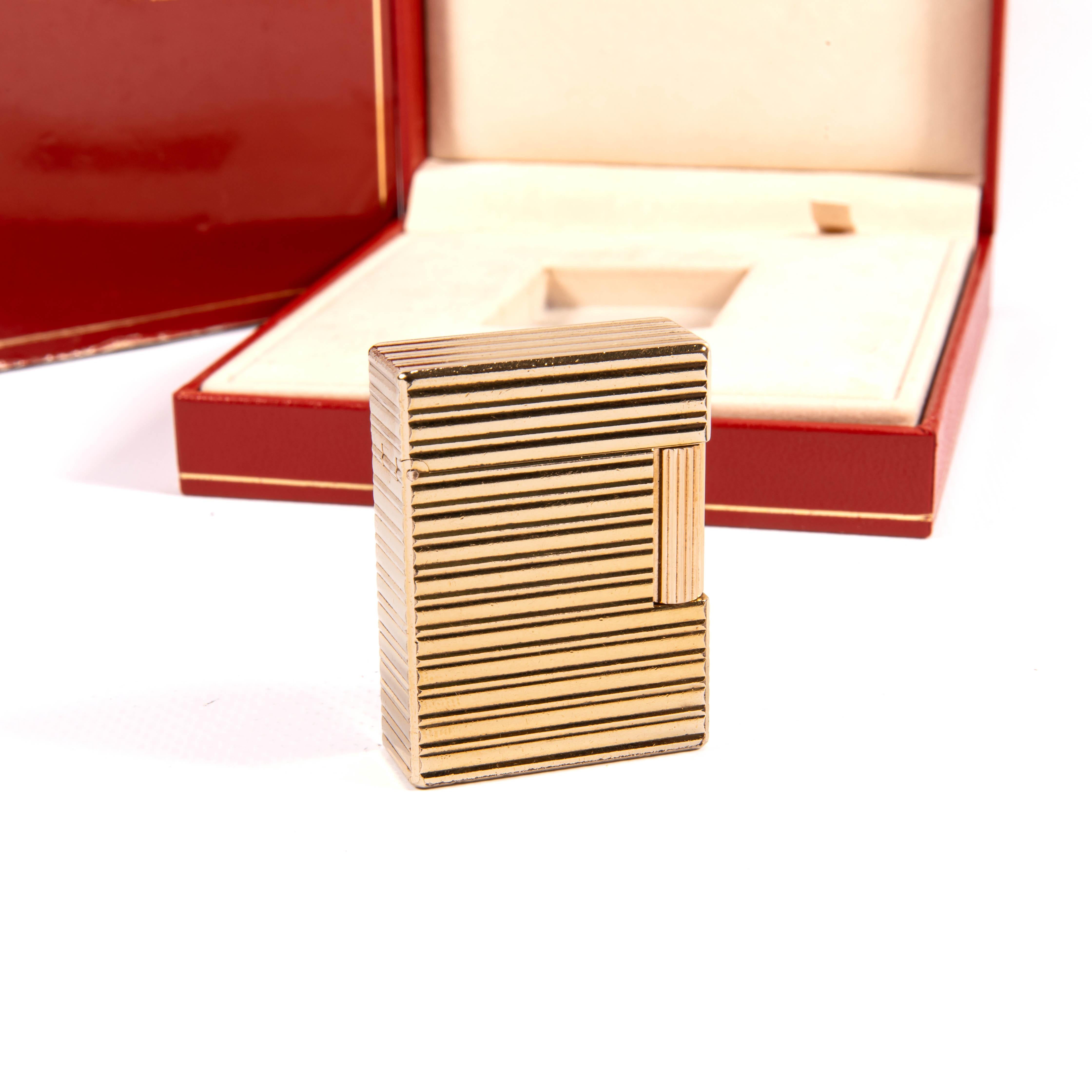 Vintage Gold Plated S.T. Dupont Ligne 1 BR Small Lighter 1985 in Box In Good Condition In DELFT, NL