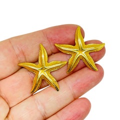 CHRISTIAN DIOR signed gold plated starfish designer pierced earrings