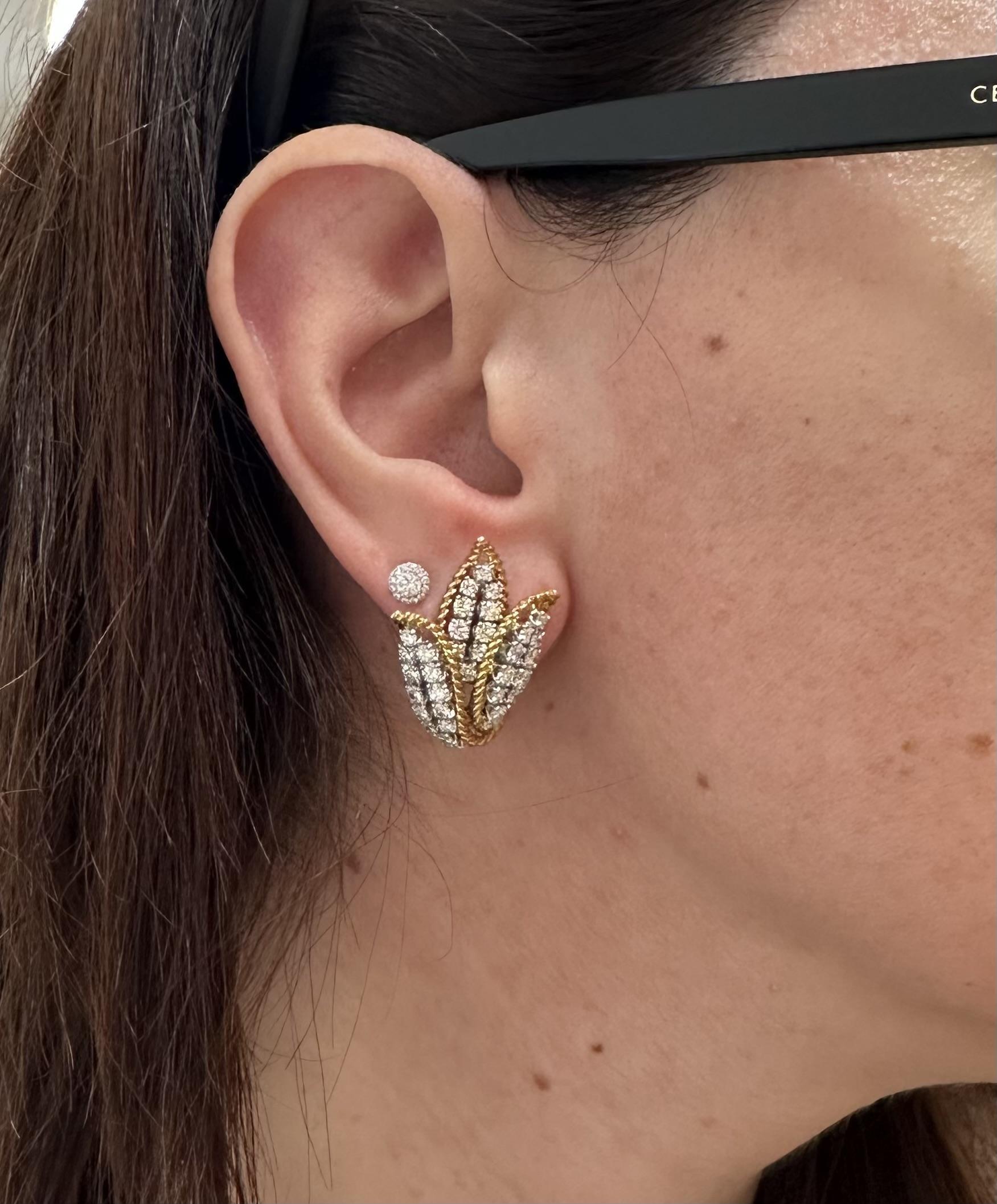 Vintage Gold & Platin 3,15 Karat Diamant-Ohrringe mit gedrehtem Drahtrahmen und geflammtem Blütenblatt im Zustand „Gut“ im Angebot in Montclair, NJ