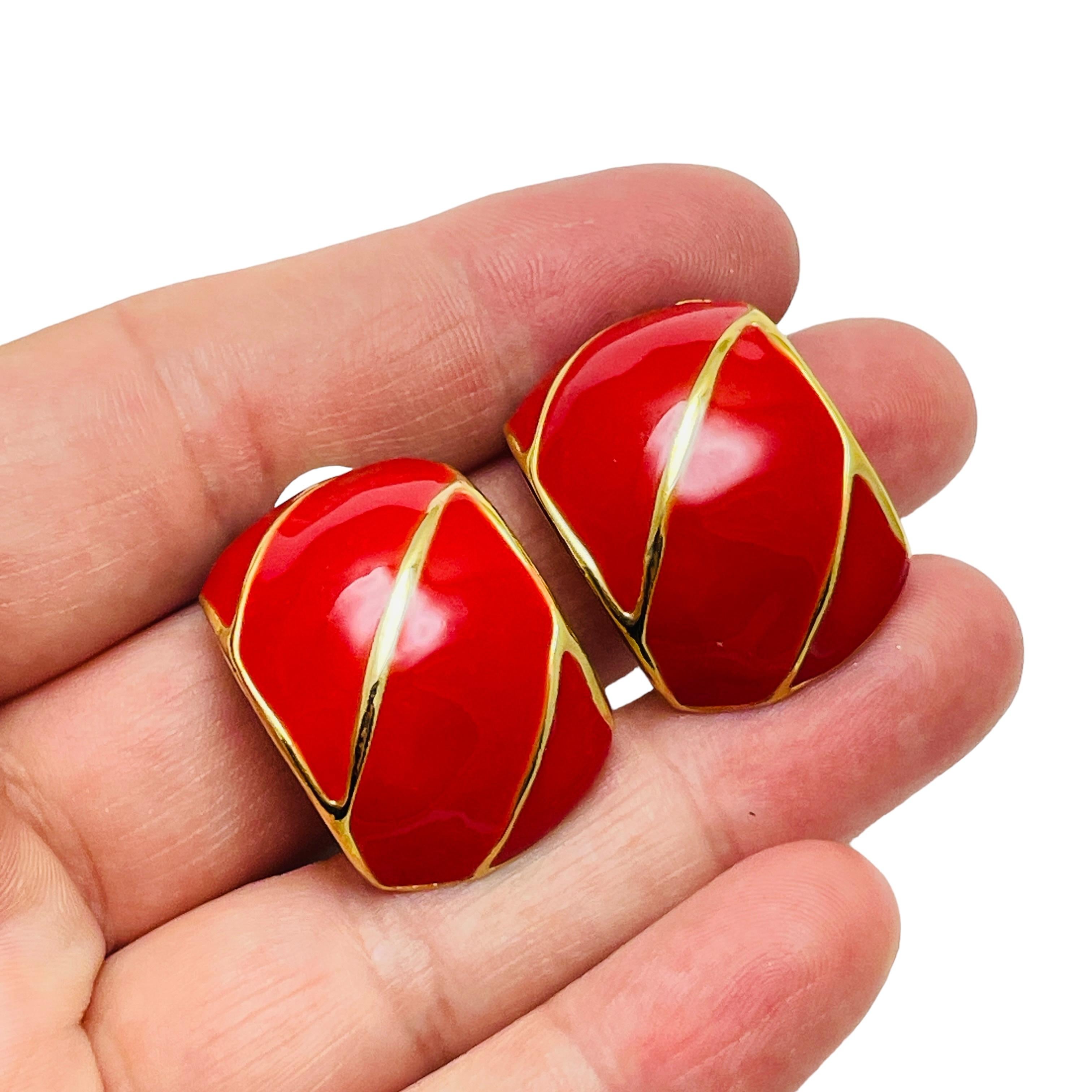 Women's Vintage gold red enamel designer runway clip on earrings For Sale