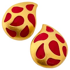 Orecchini a clip d'epoca in oro e smalto rosso, modernisti e massicci, da passerella, di design
