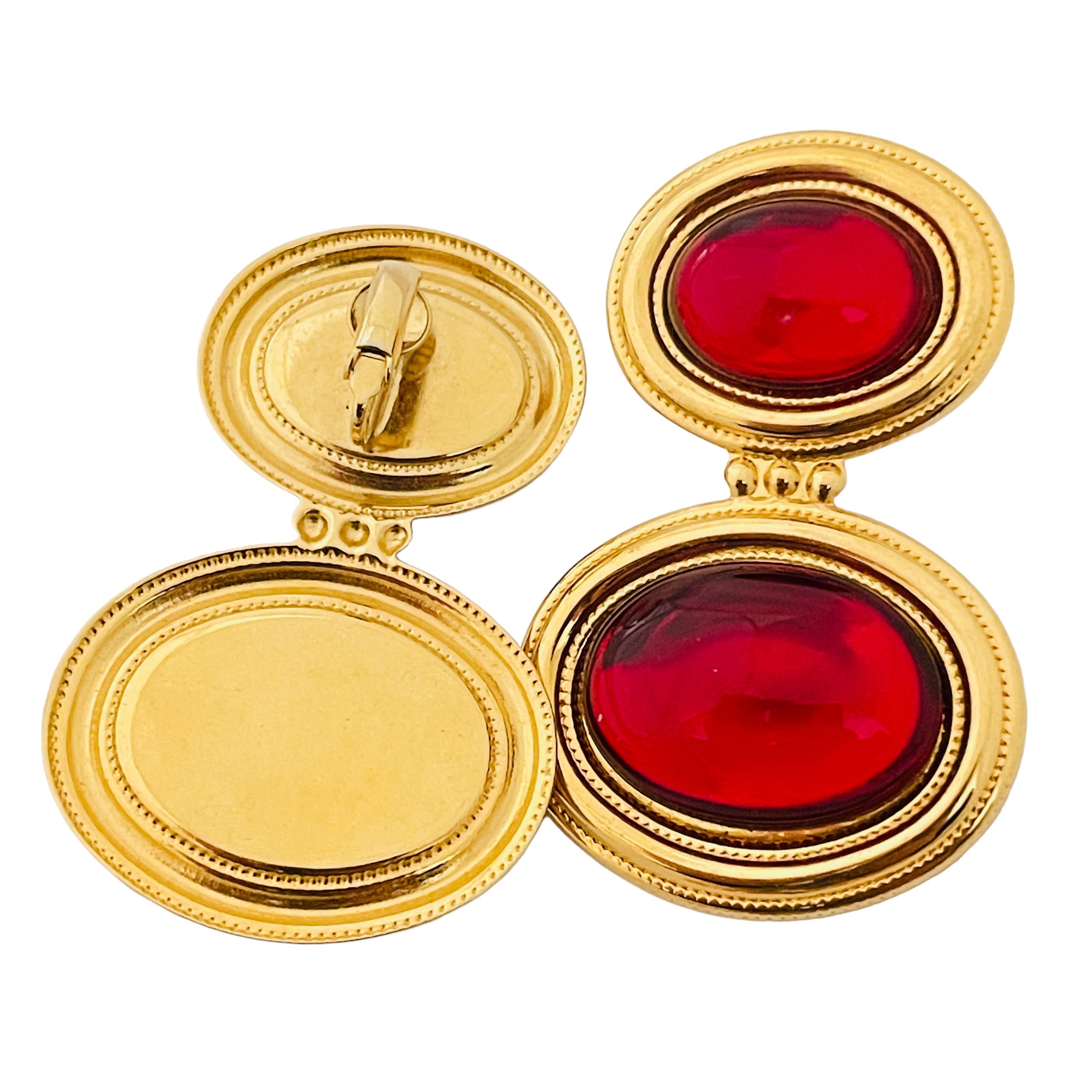 Vintage gold red massive designer runway clip on earrings In Good Condition For Sale In Palos Hills, IL