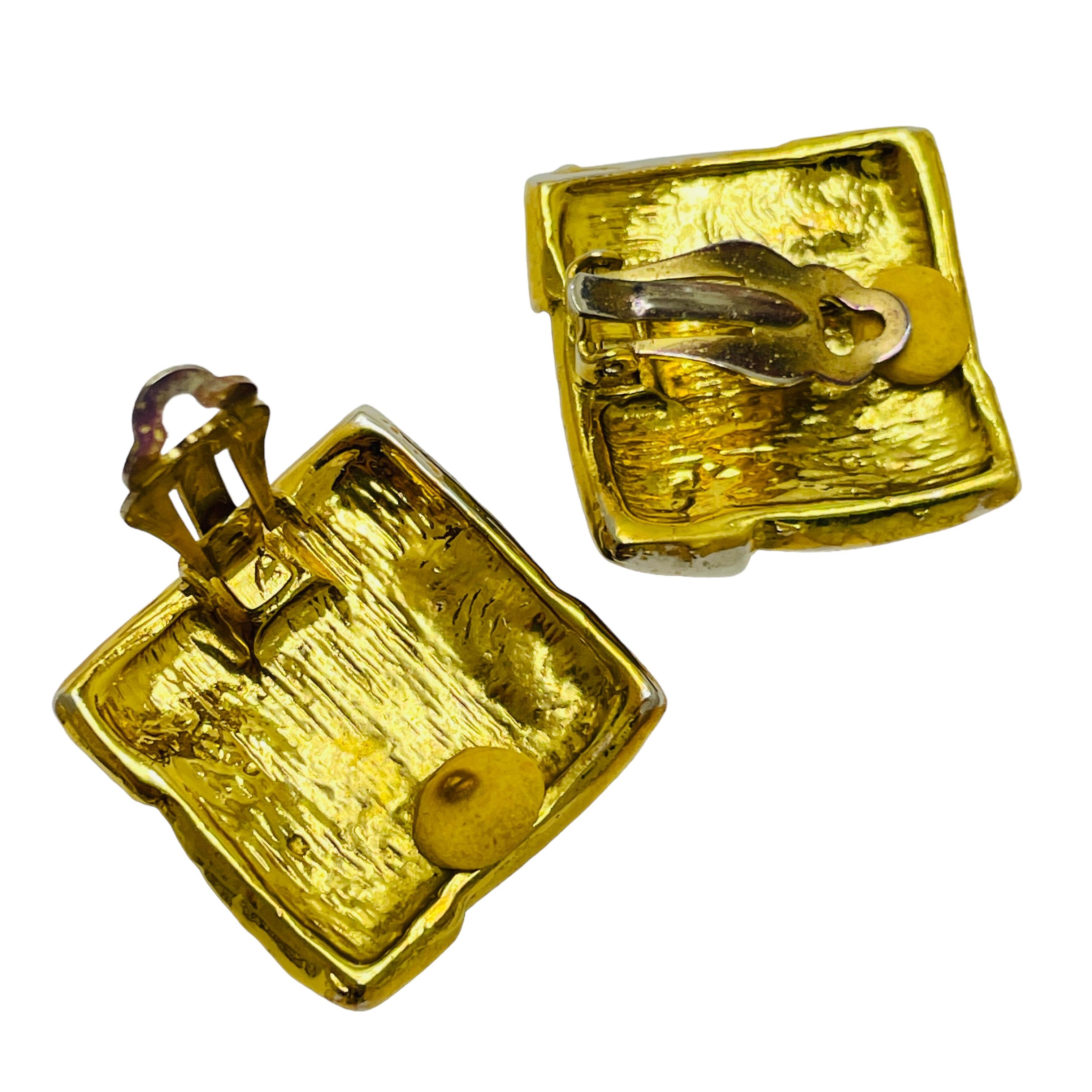 Vintage gold rot Strass Designer Landebahn Clip auf Ohrringe im Zustand „Gut“ im Angebot in Palos Hills, IL
