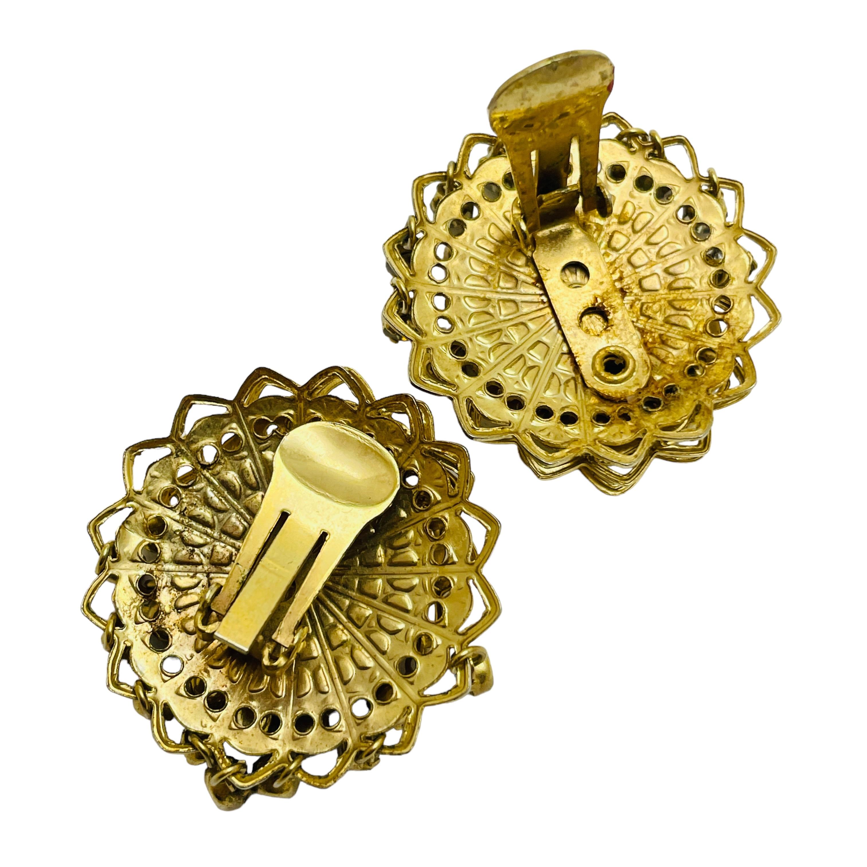Orecchini a clip di design con strass d'oro d'epoca In condizioni buone in vendita a Palos Hills, IL