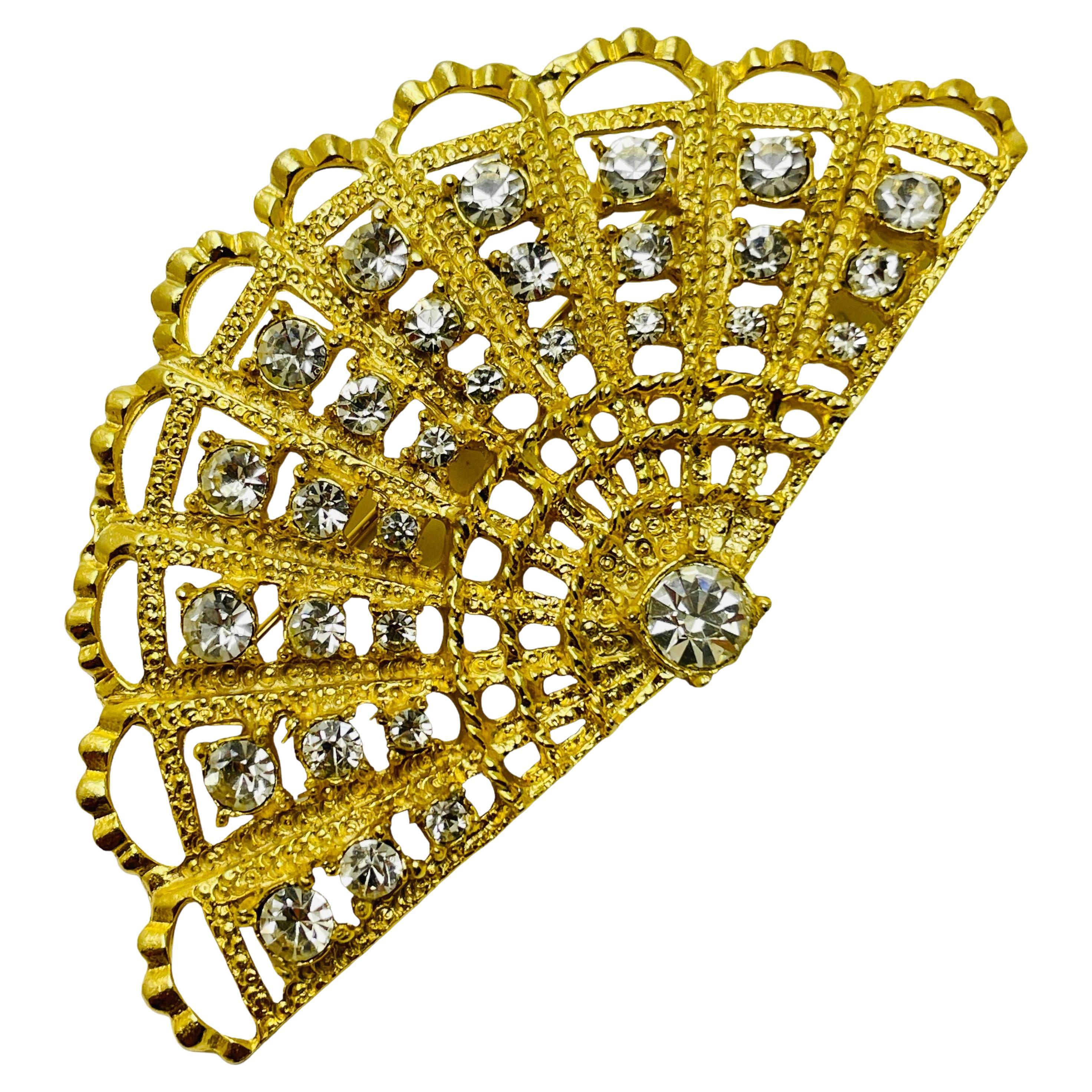 Vintage gold rhinestone fan designer runway brooch For Sale