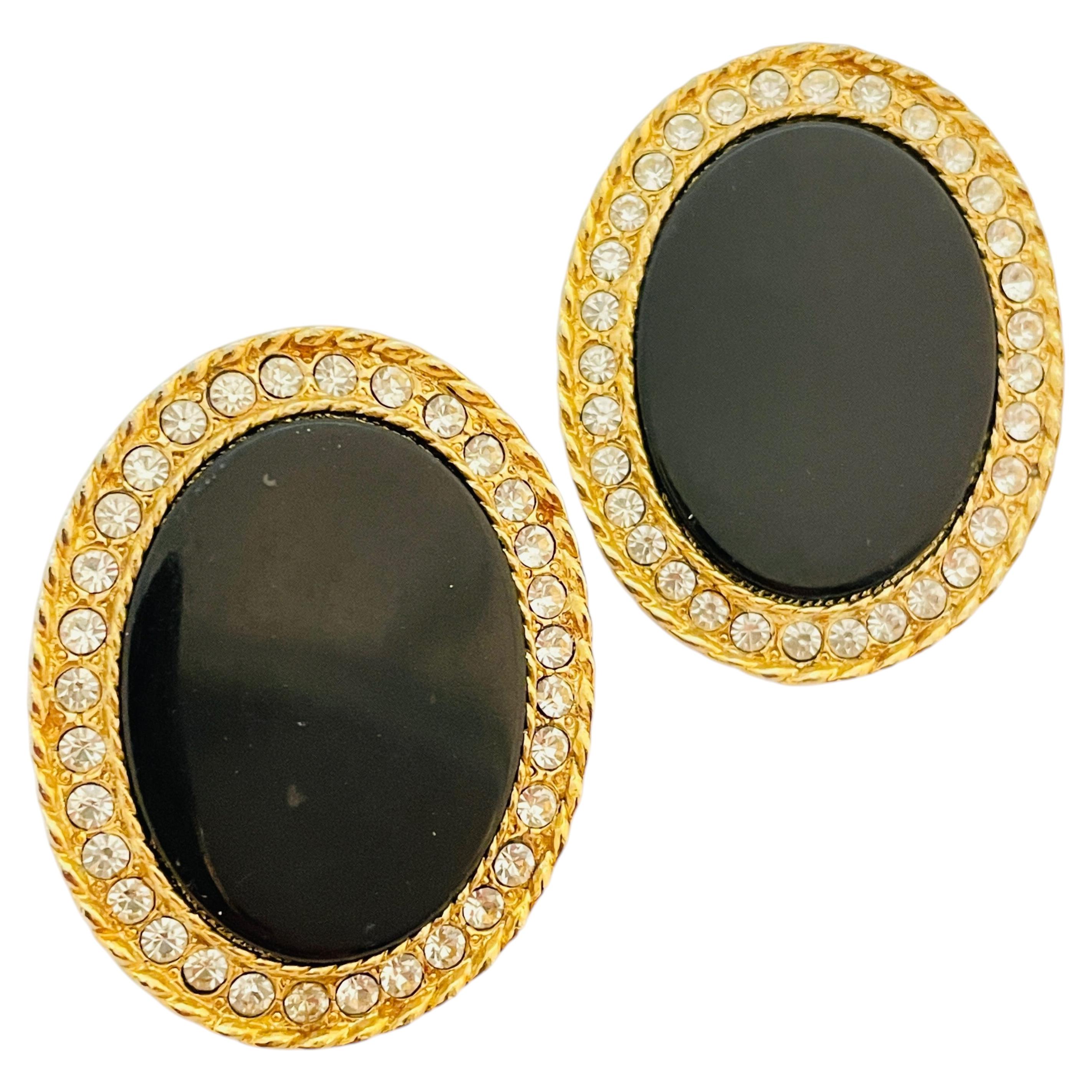 Pendientes de pasarela de diseño vintage con enorme clip de strass dorado