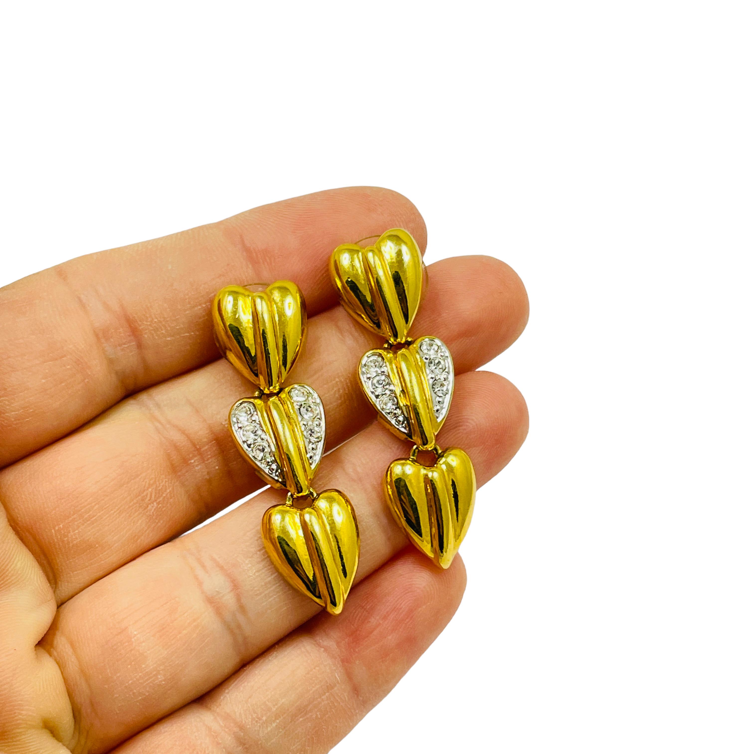 Women's or Men's Vintage gold rhinestones dangle hearts designer runway pierced earrings For Sale