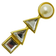 Vintage gold rhinestones pearl designer brooch