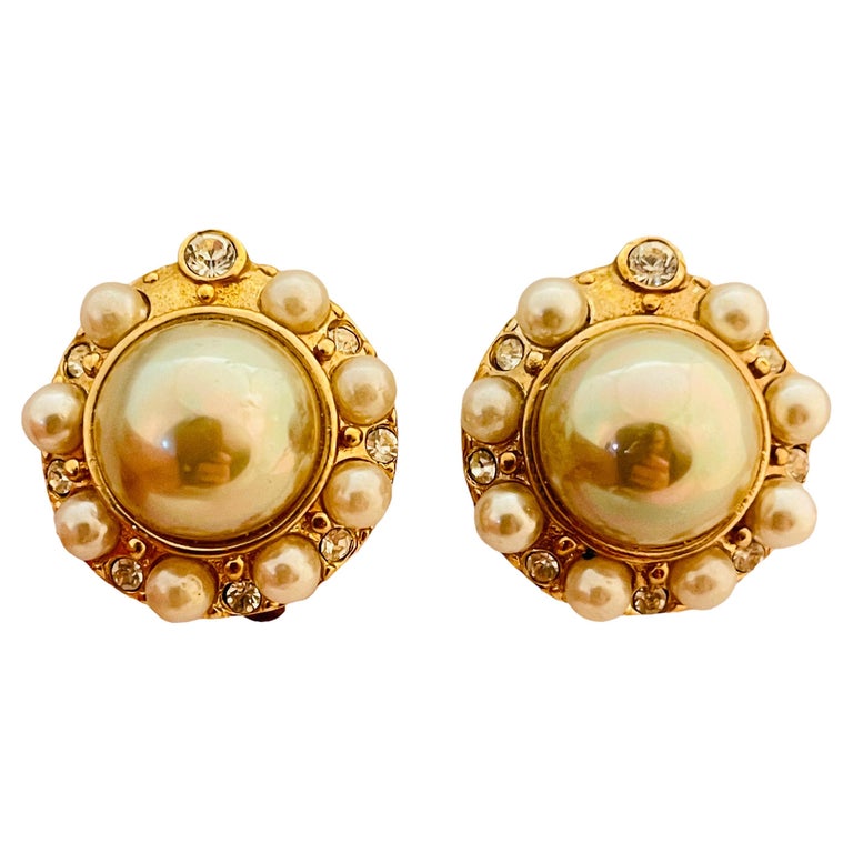 Vintage gold rhinestones pearl designer runway clip on earrings For