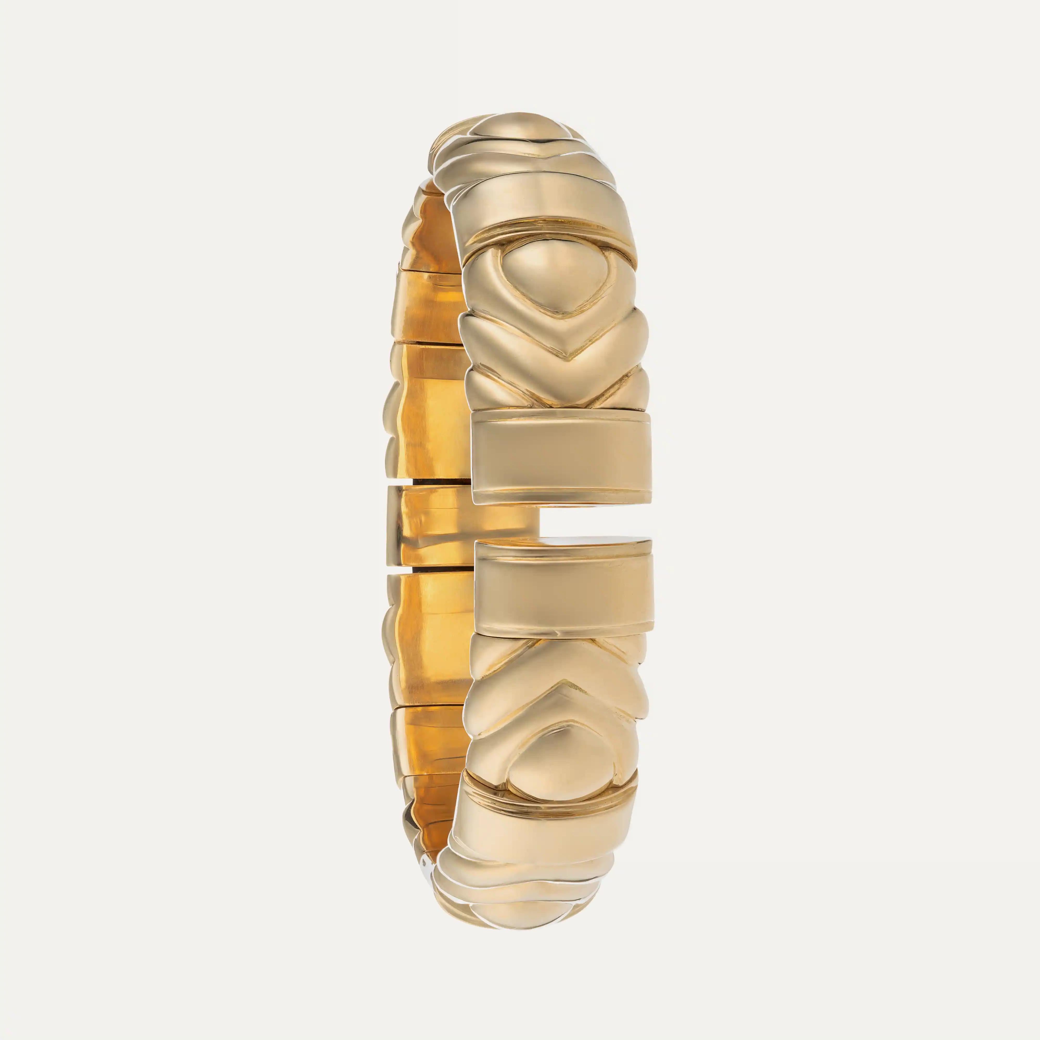 Contemporary Vintage Gold Rigid Bangle with Sapphires, Emeralds, Rubies and Diamonds For Sale