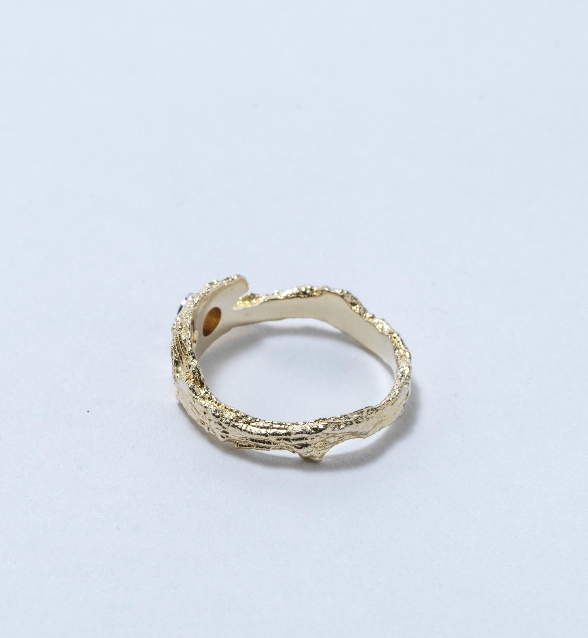 Women's or Men's Vintage gold ring 
