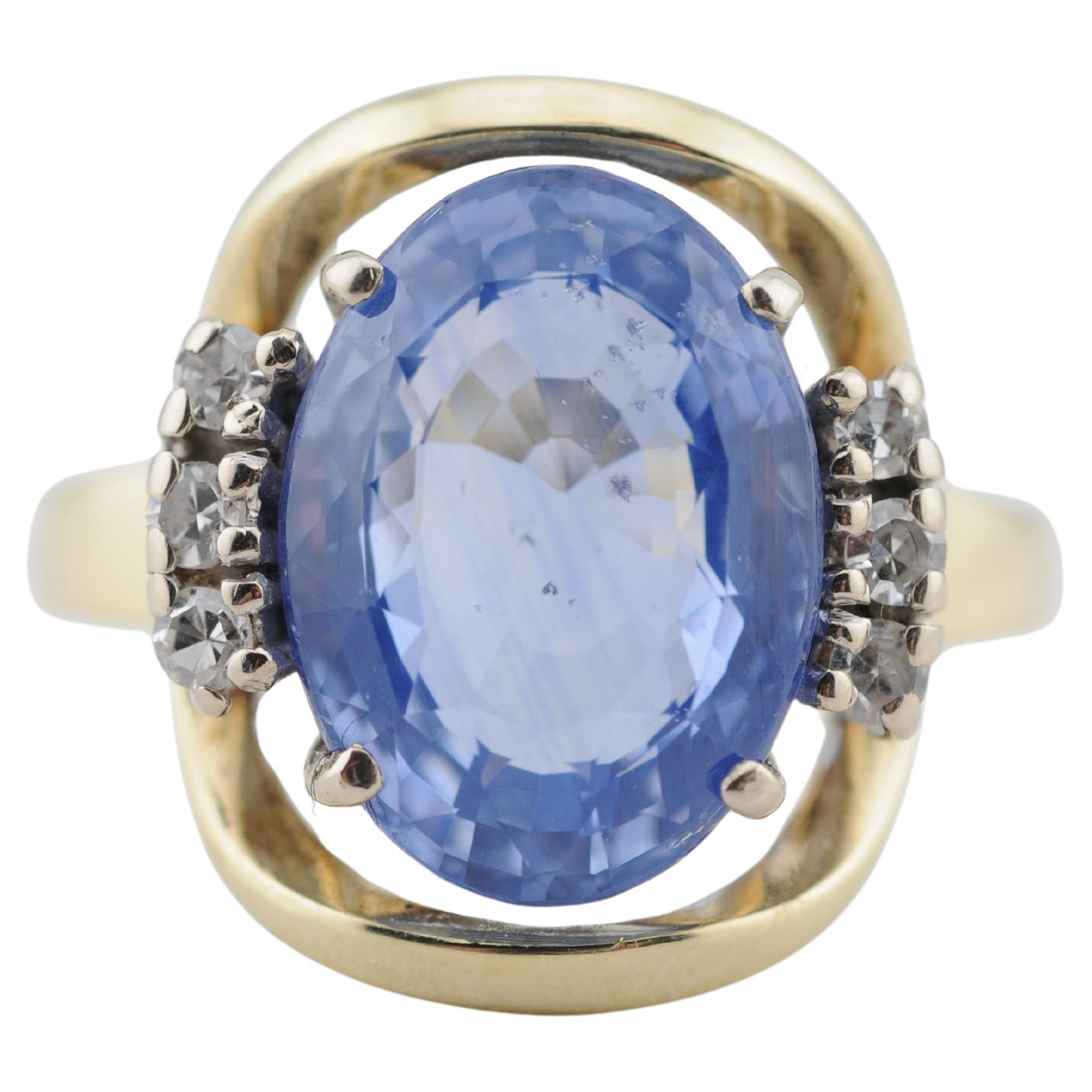 Bague en or vintage avec saphir bleu de Ceylan de 7,18ct