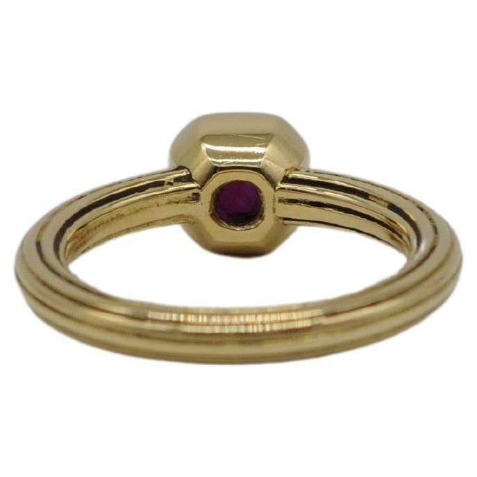 vintage 18k gold ring with ruby In Good Condition For Sale In Berlin, BE