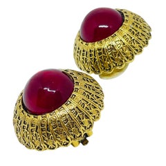 Vintage gold ruby red glass cabochon clip on earrings