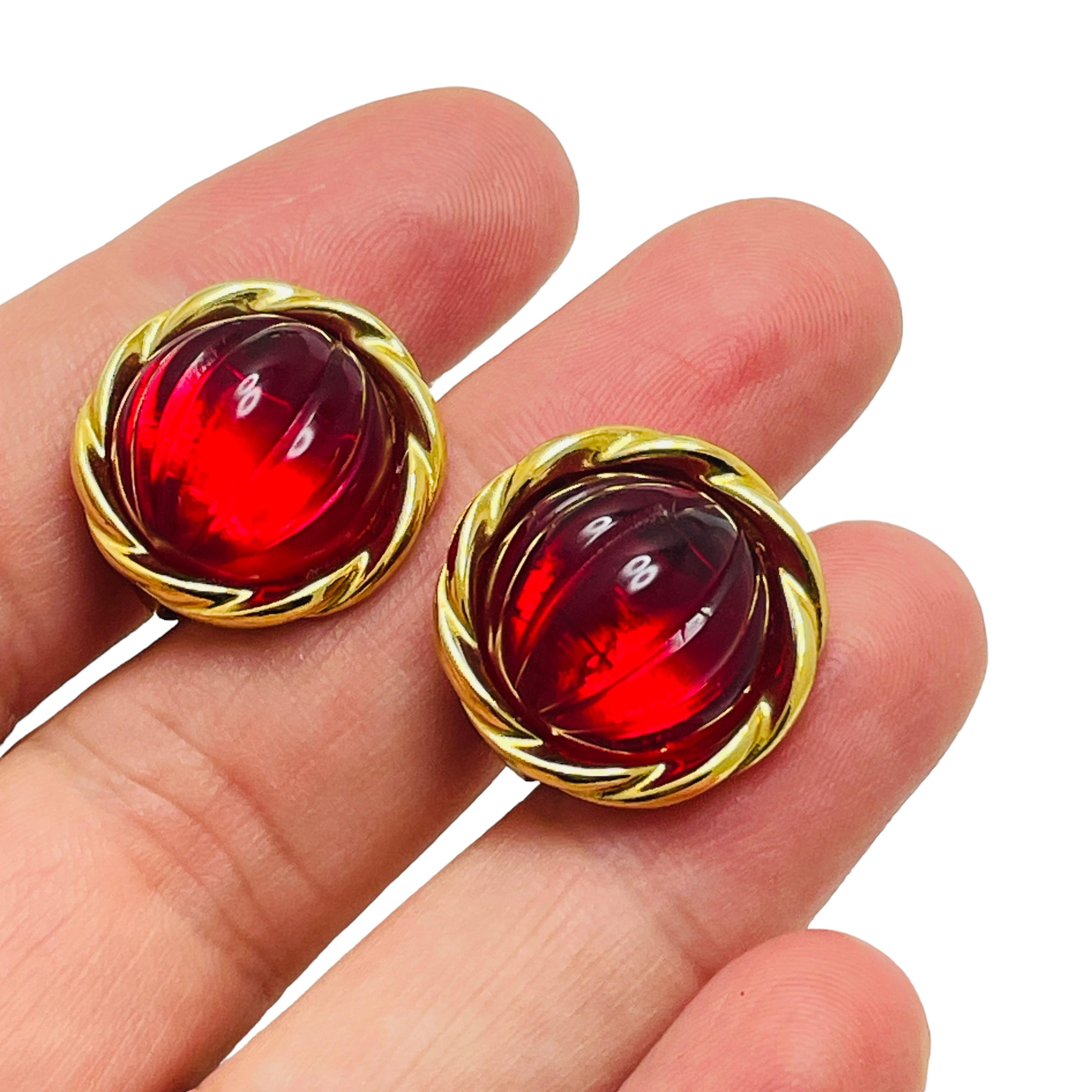Women's Vintage gold ruby red glass designer clip on earrings For Sale