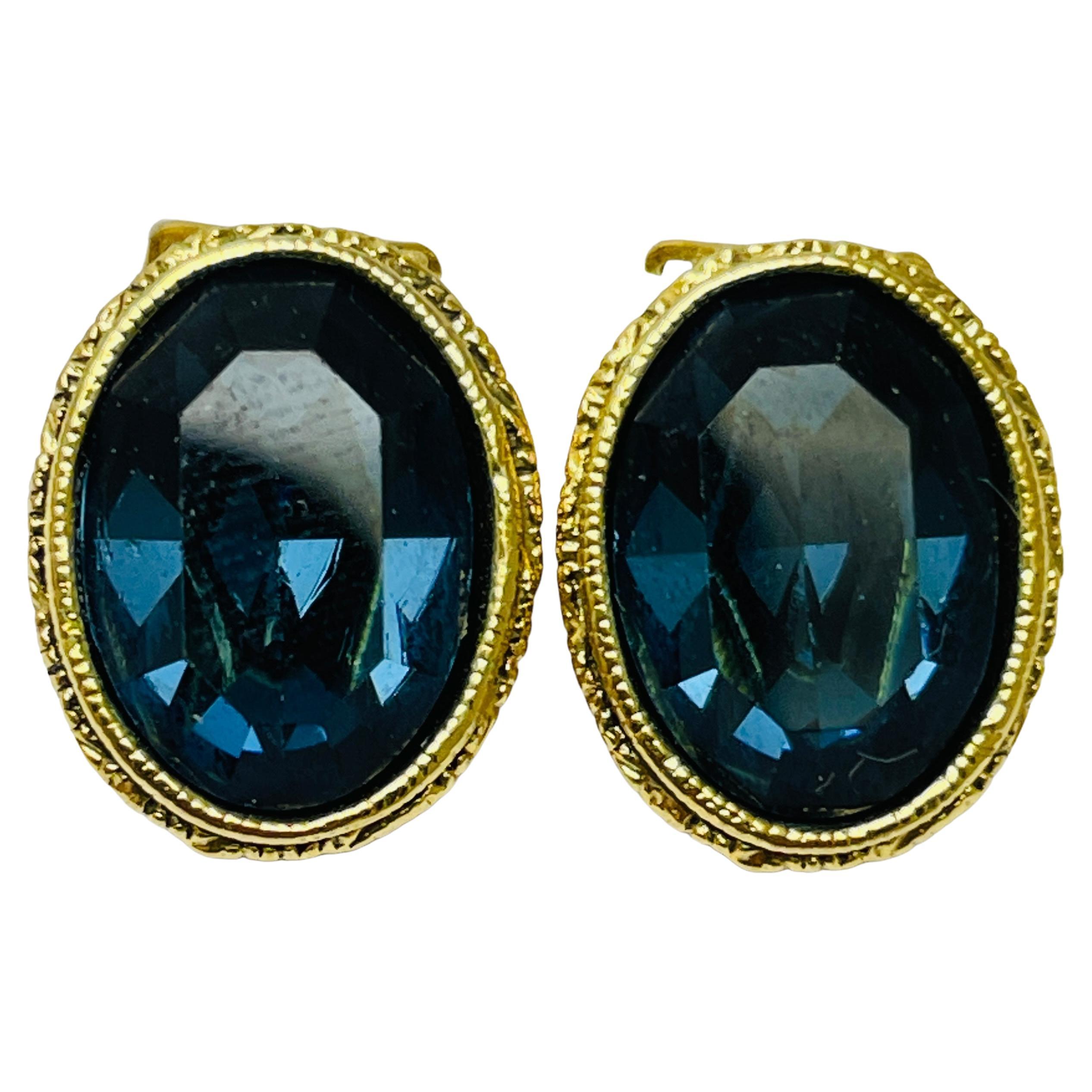 Vintage gold sapphire glass designer clip on earrings For Sale