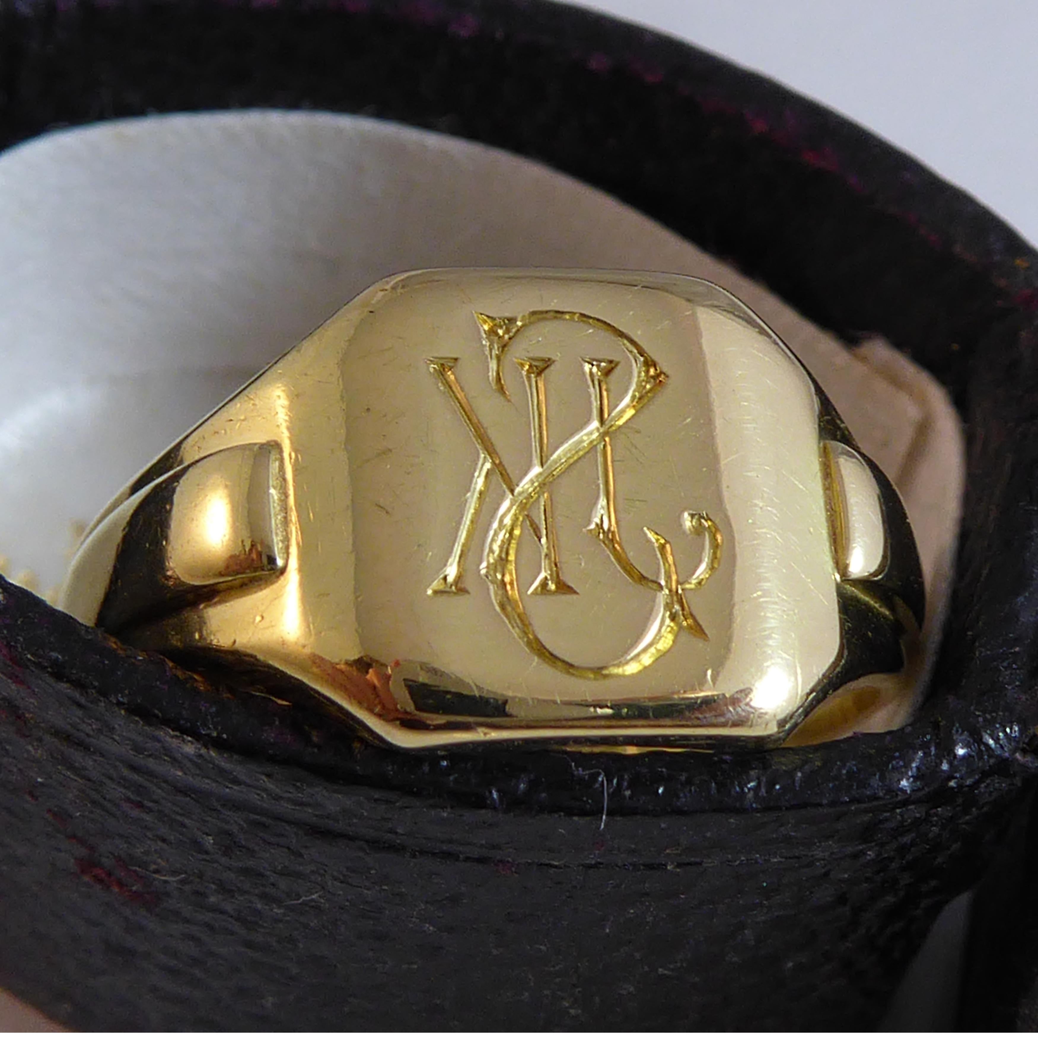 Vintage Gold Signet Ring, Initialled Engraved Seal, 18 Carat, Birmingham 1935 1
