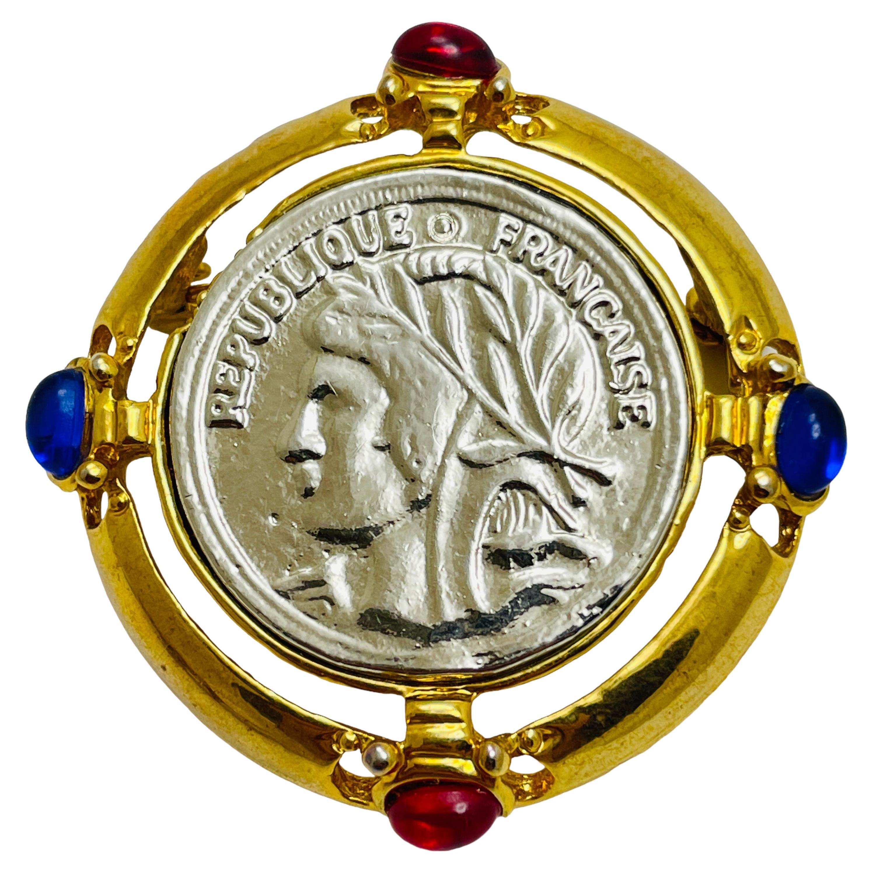 Vintage gold silver republique francause faux coin jewel designer brooch For Sale