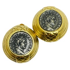 Orecchini a clip vintage in oro e argento con moneta etrusca di design