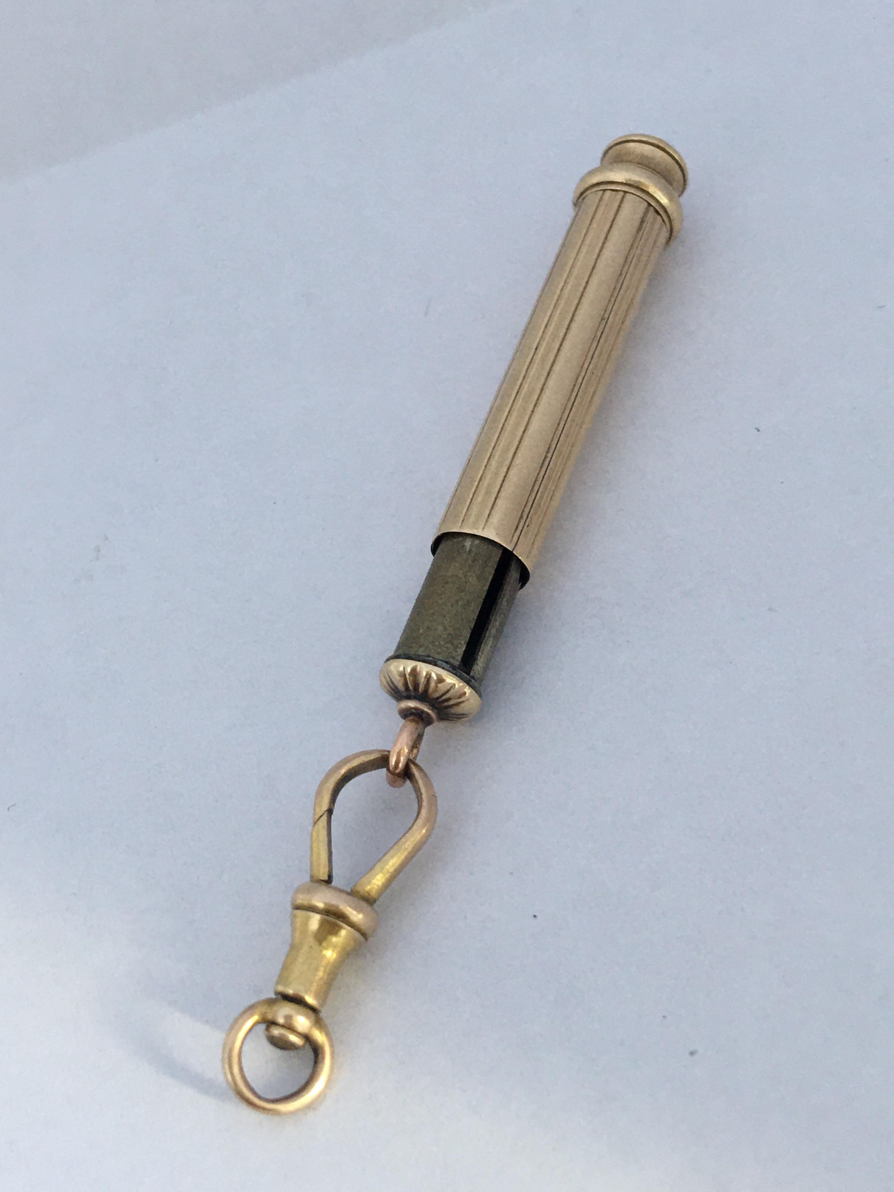 Vintage Gold Small Propelling Pencil Holder /Pendant In Good Condition For Sale In Carlisle, GB