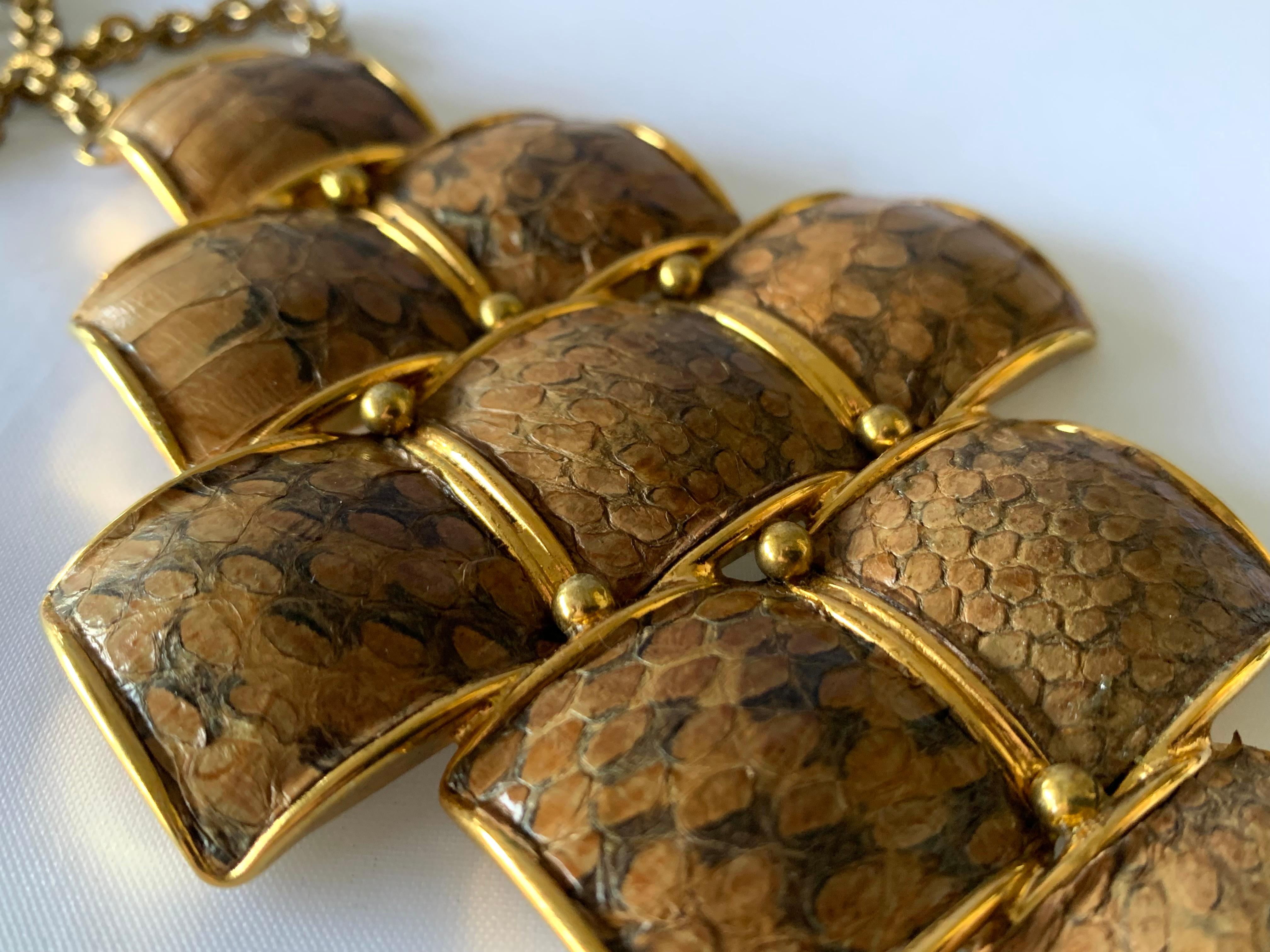 Vintage Gold Snakeskin Modernist Geometric Pendant Necklace 1