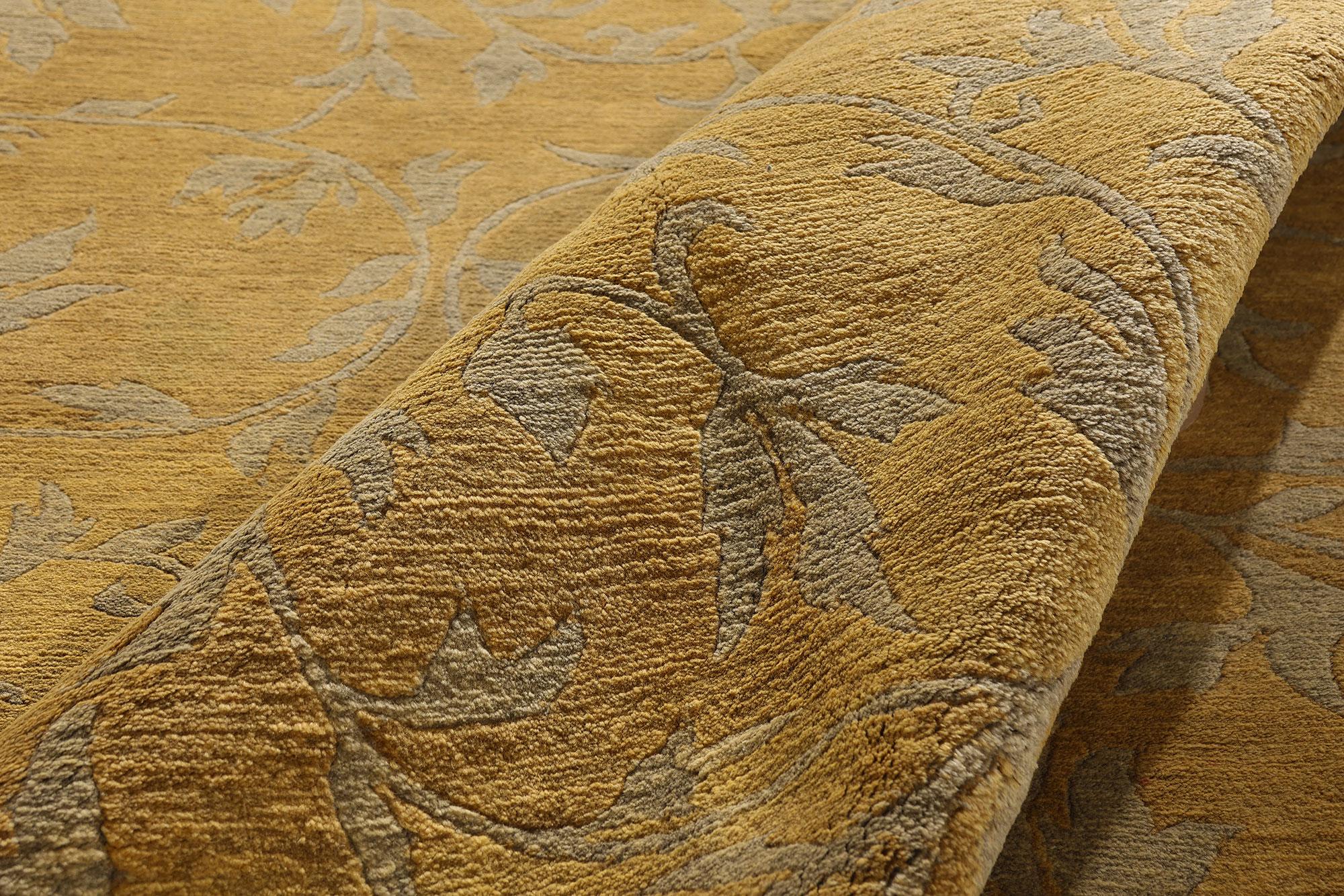 Tibetischer Teppich in Gold mit modernem, traditionellem Stil aus Gold im Angebot 2