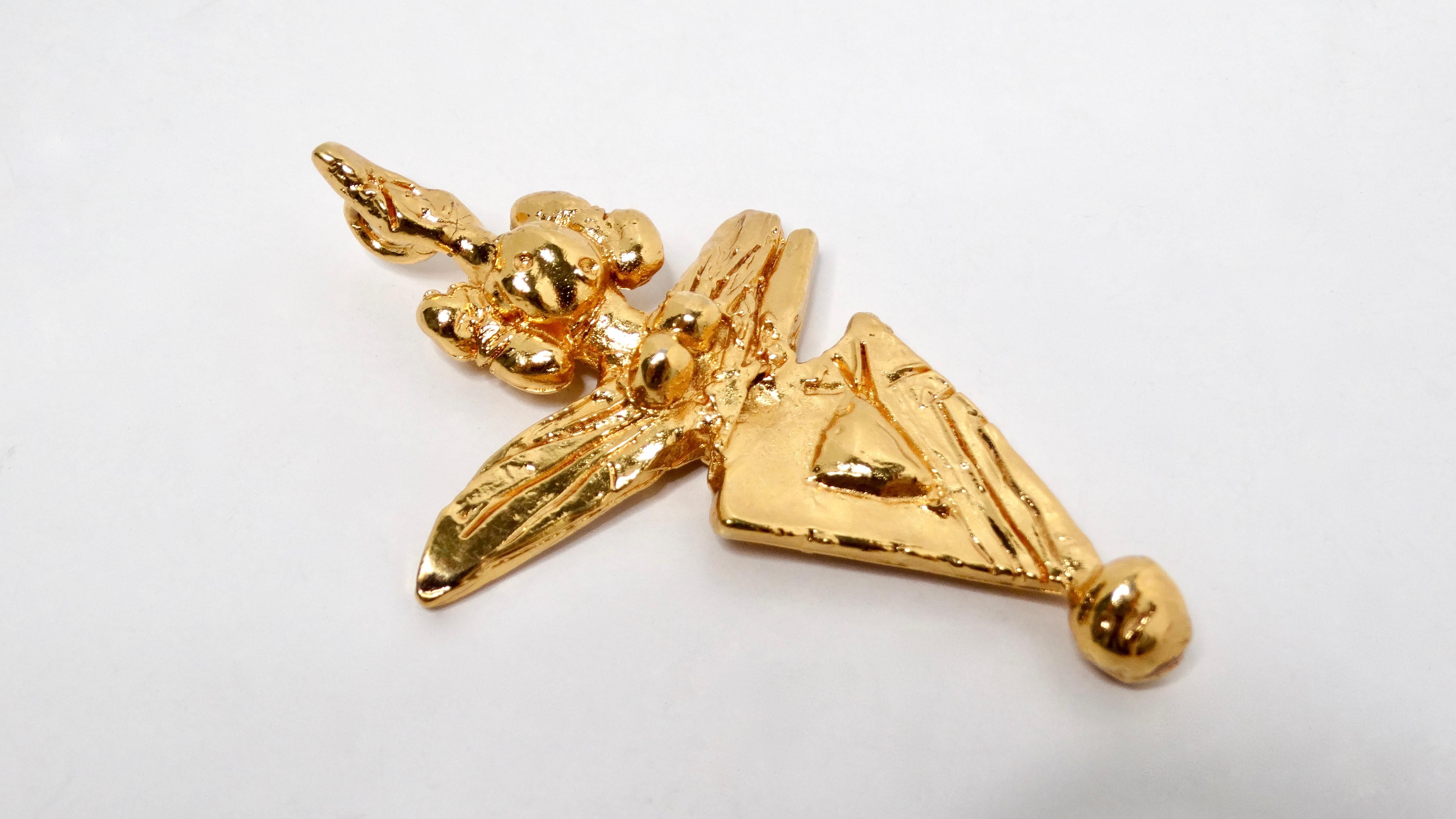 Fai una dichiarazione di moda audace con questo ciondolo scultura Eleg astratto in oro vintage, un pezzo straordinario che richiama l'eleganza sgargiante dello stile iconico di Christian Lacroix. Questo ciondolo artistico affascina con il suo design