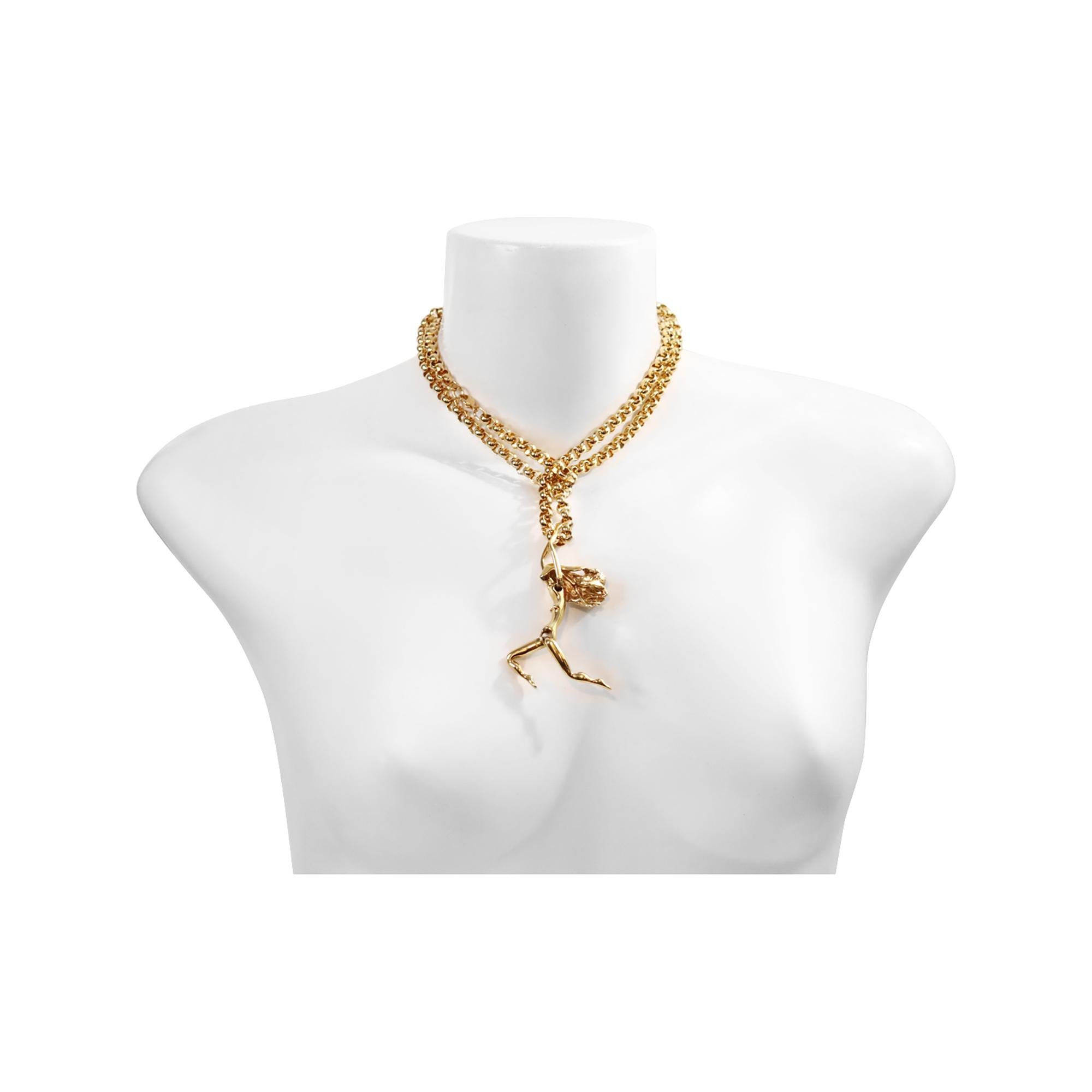 Collier vintage de dame acrobatique en or, Circa Vintage, 1980 Bon état - En vente à New York, NY